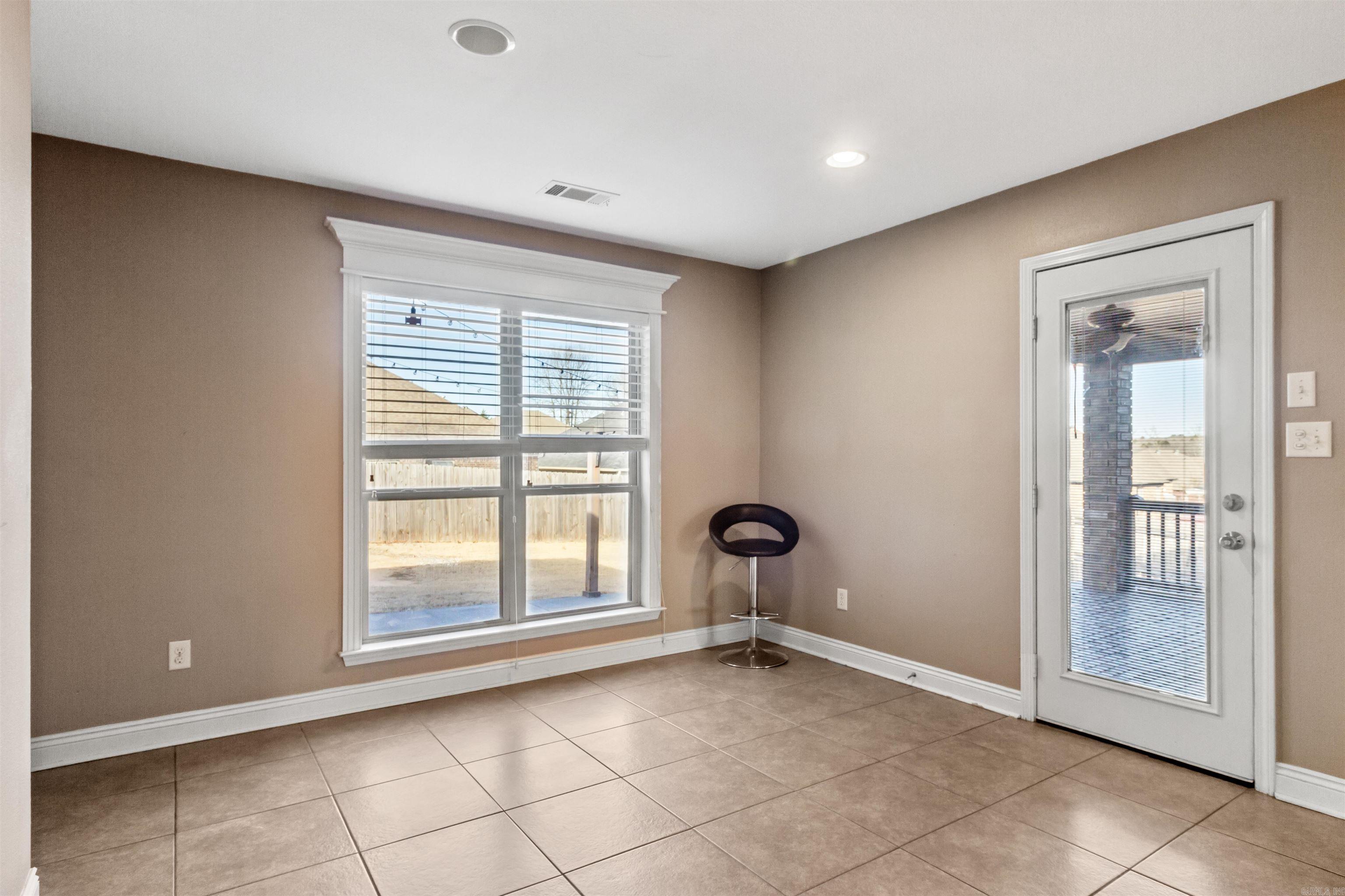 5613 Aviator Drive