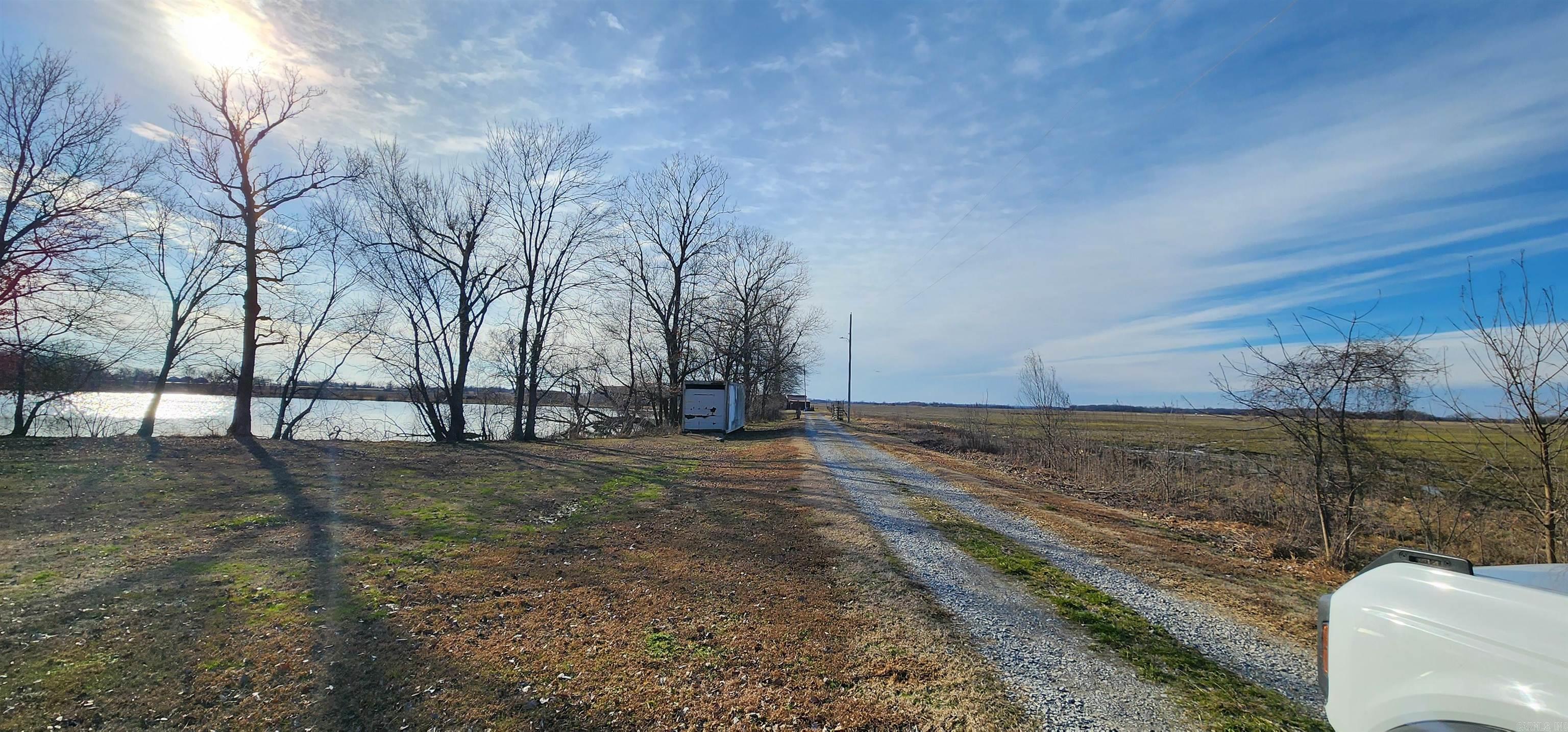 403 SFC 517 Road