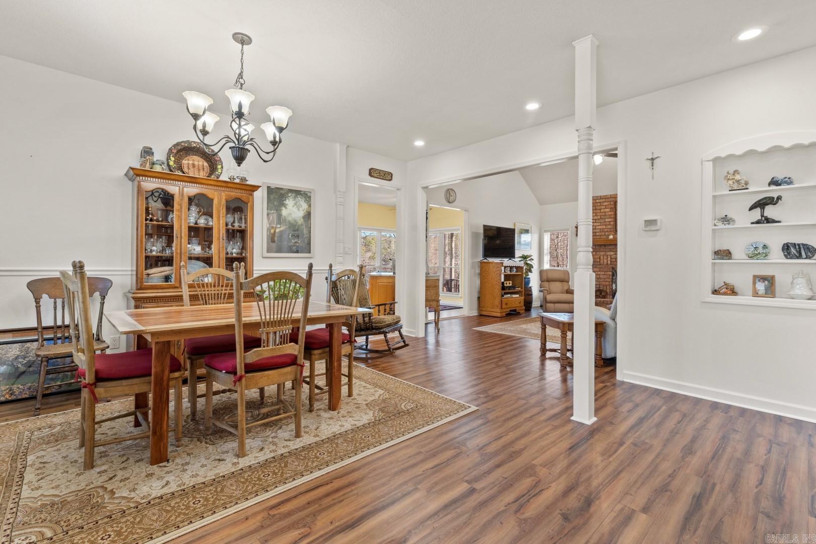 107 Lake Forest Shores Terrace