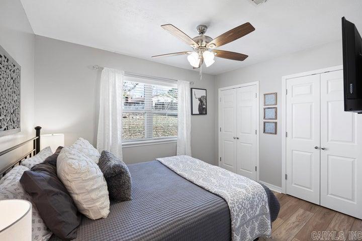 902 W 18th Terrace