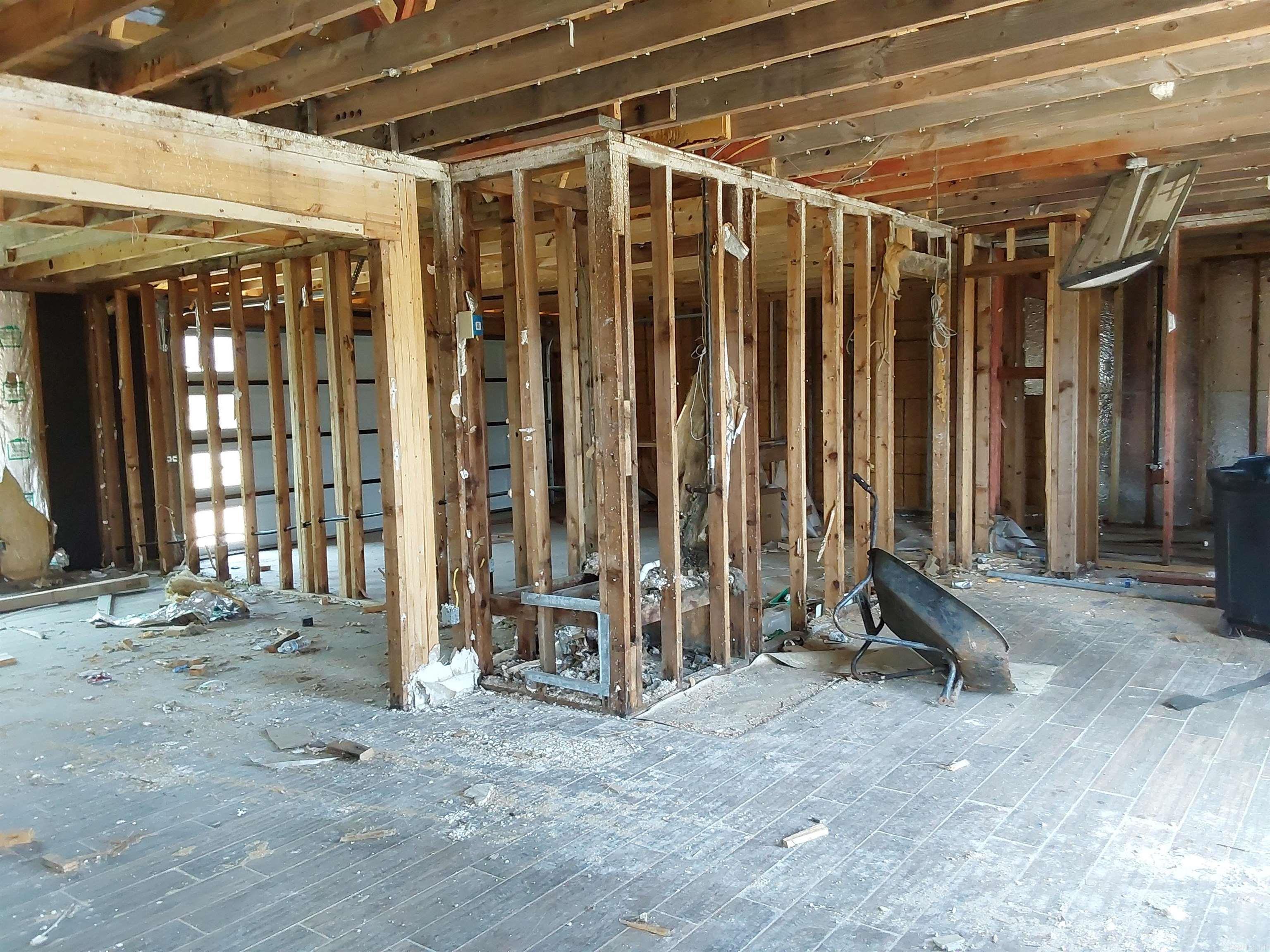 1503 Breckenridge Drive