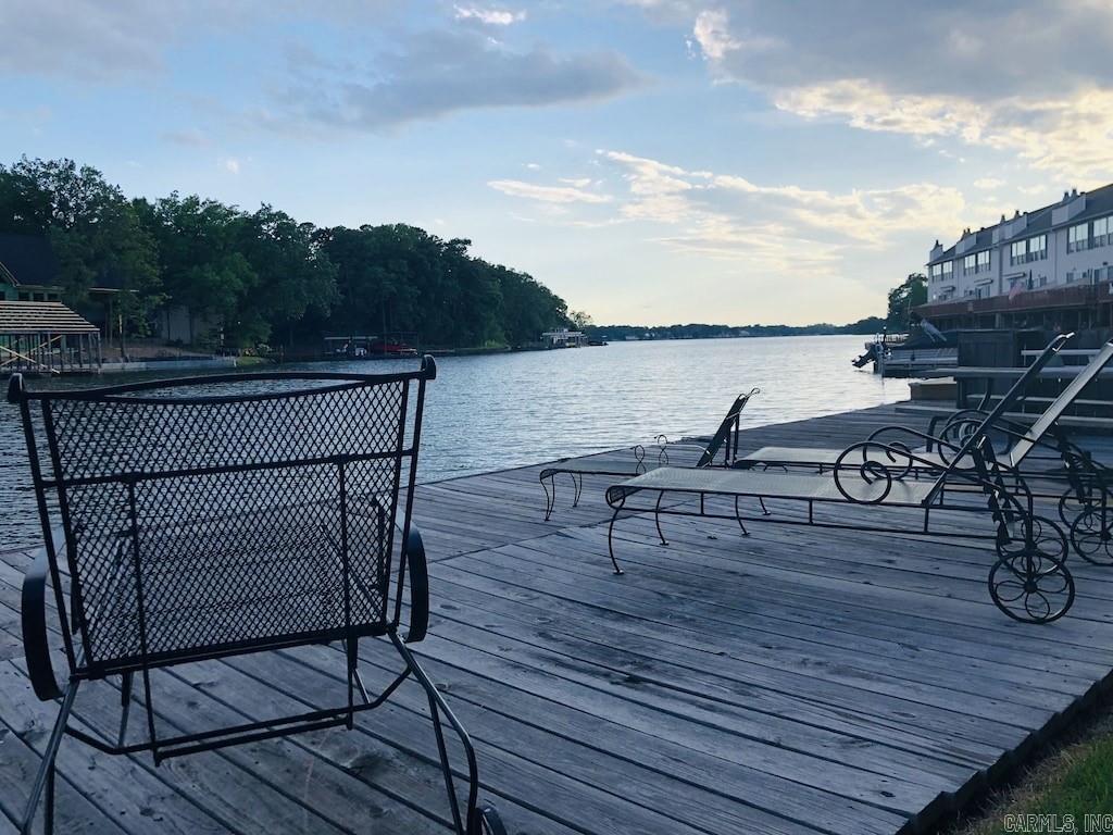 189 Bayshore Cove