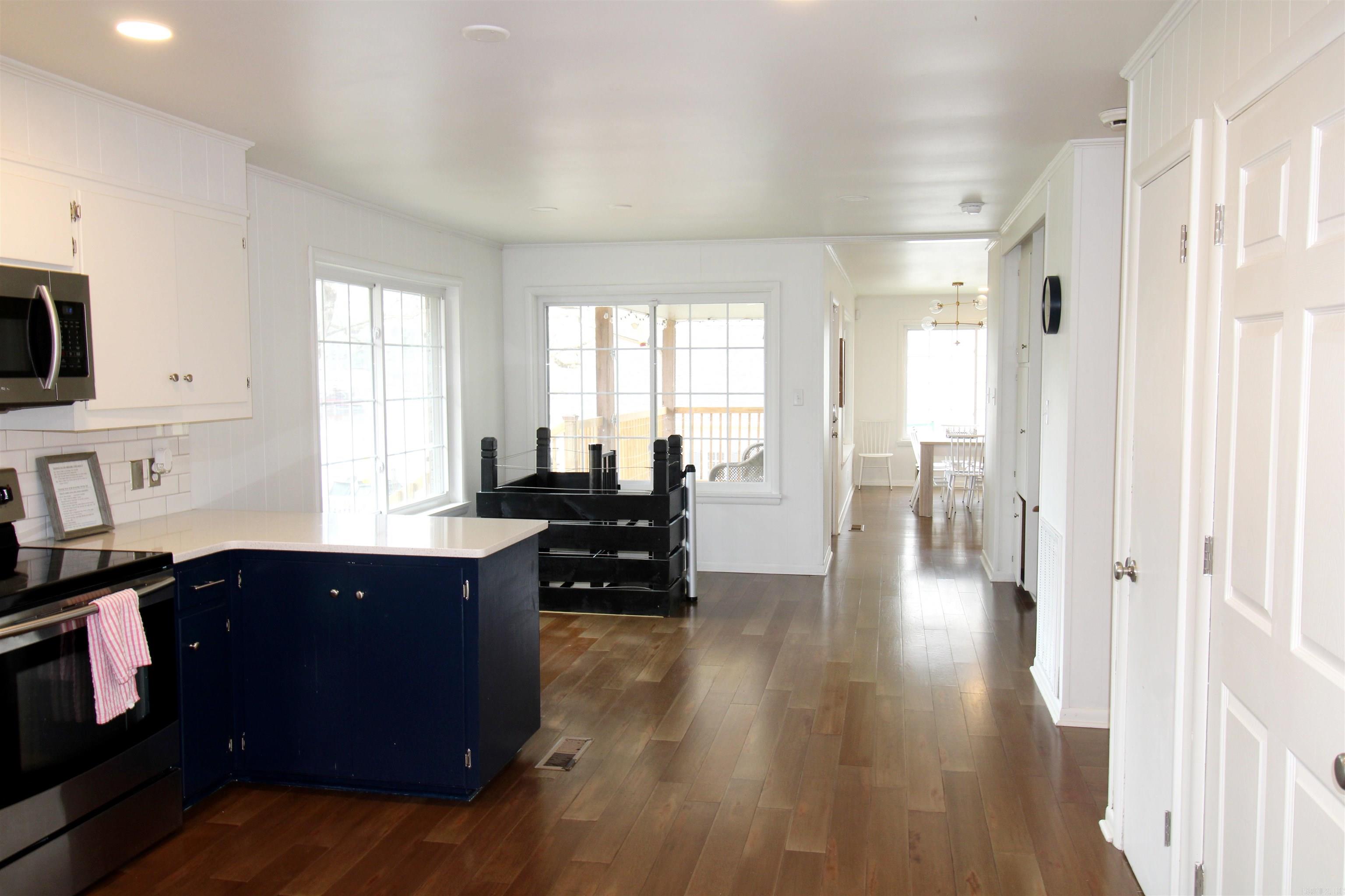 189 Bayshore Cove