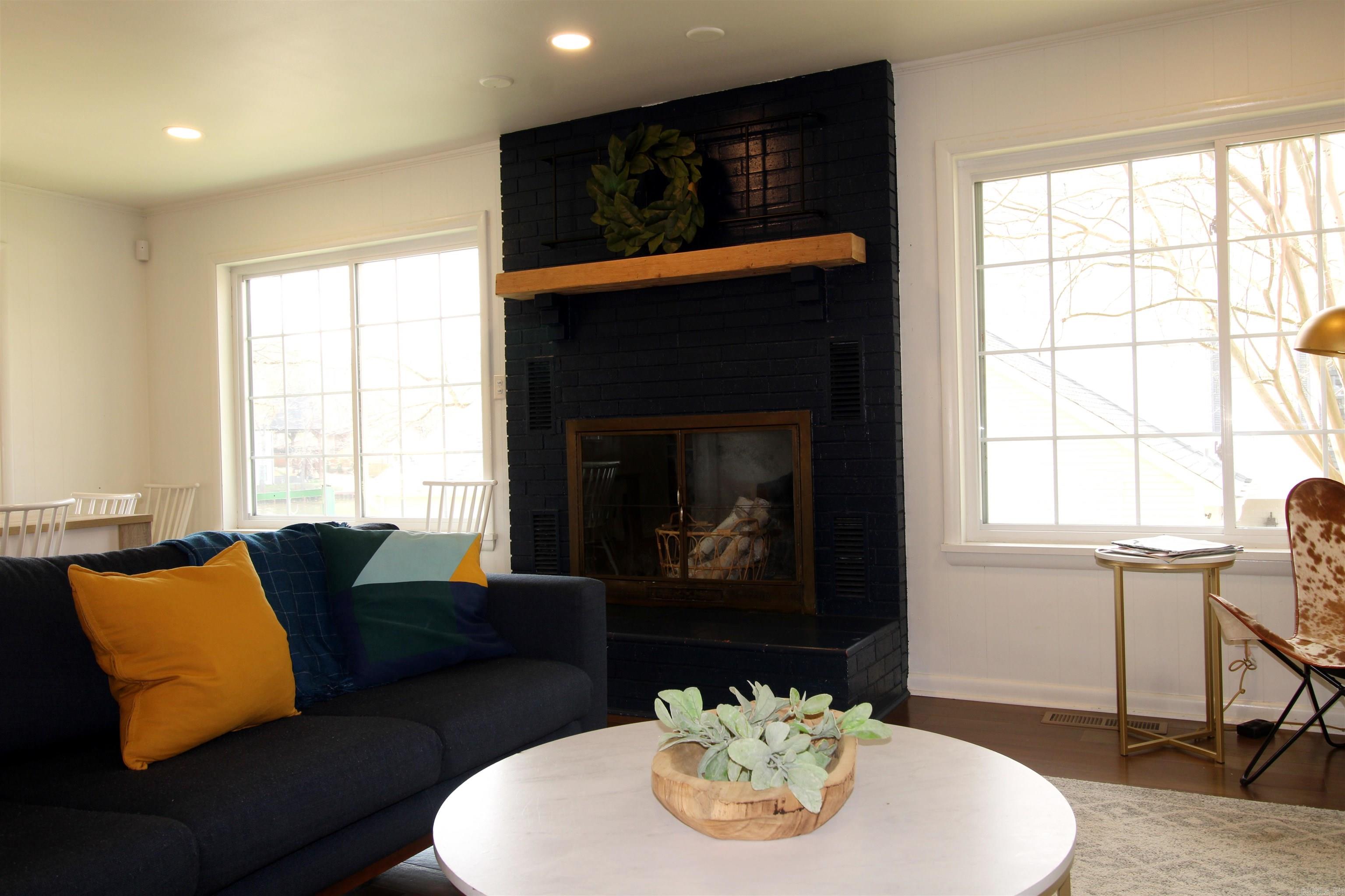189 Bayshore Cove