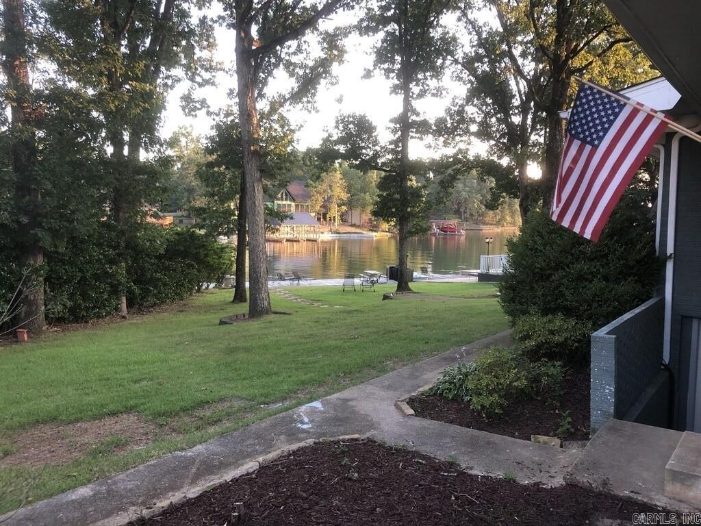 189 Bayshore Cove