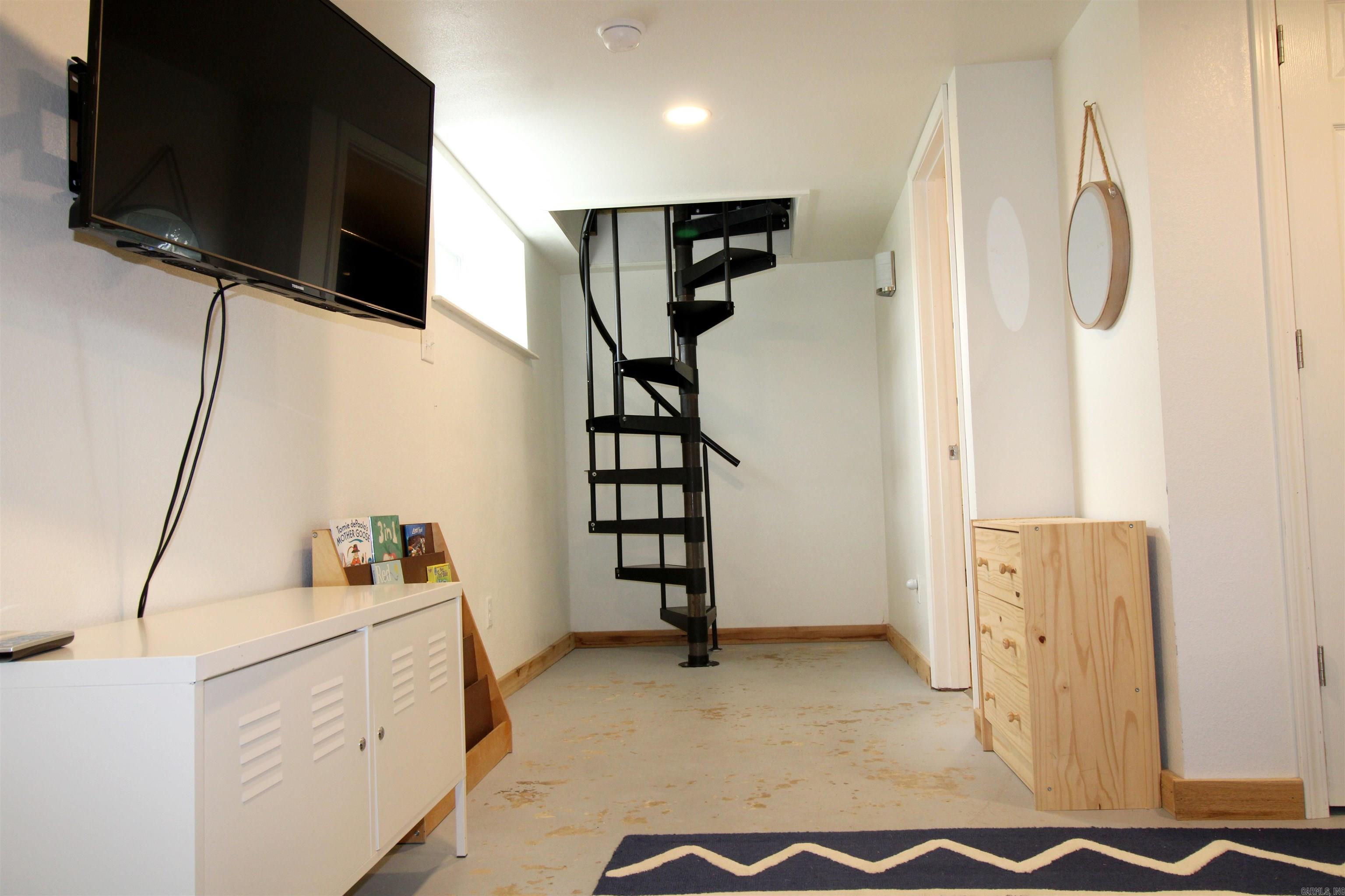 189 Bayshore Cove