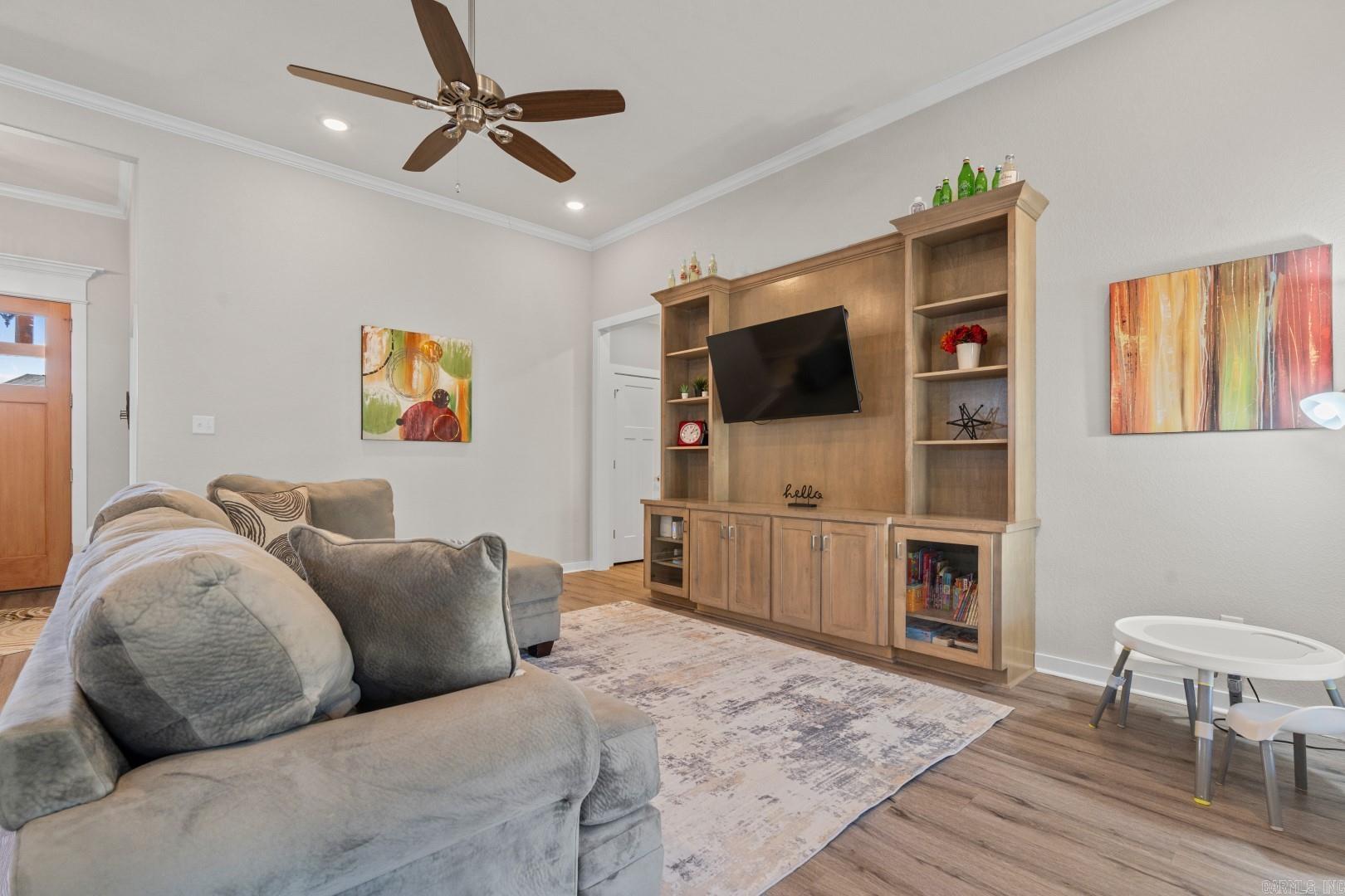 288 River Mill Point