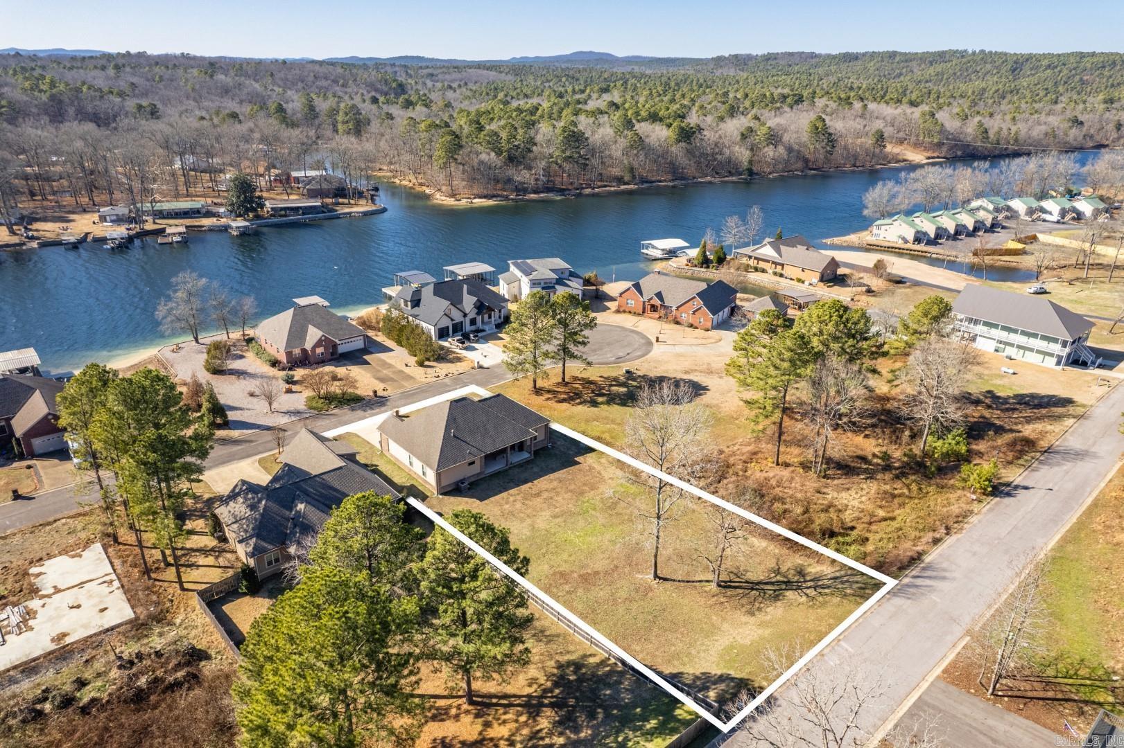 288 River Mill Point