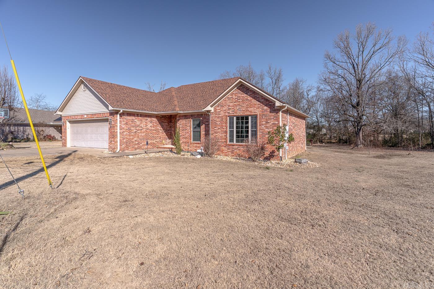 18 Sweetbriar Ln Lane