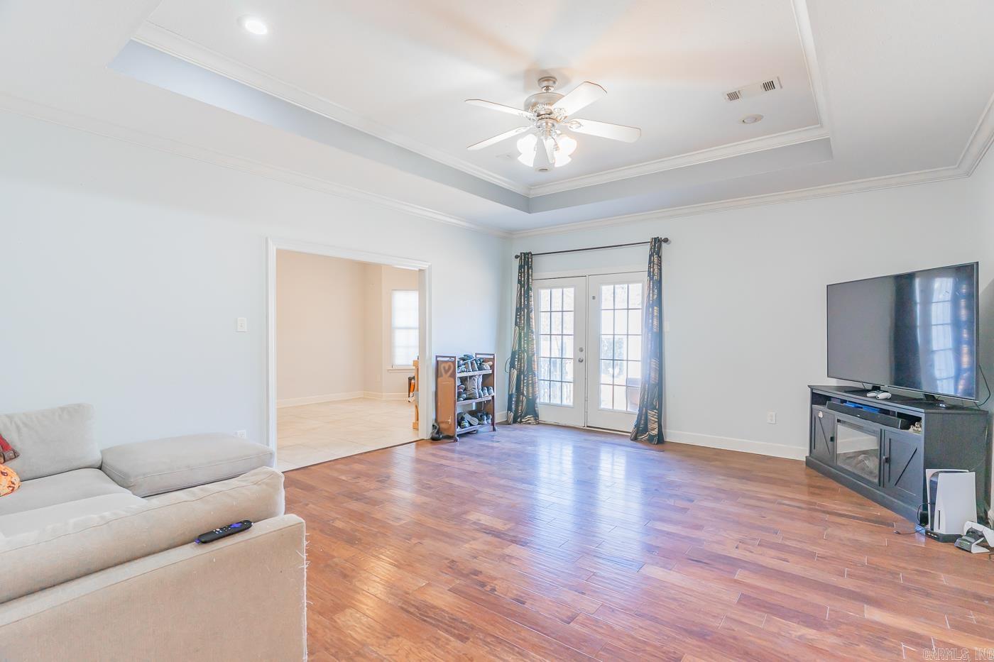 18 Sweetbriar Ln Lane