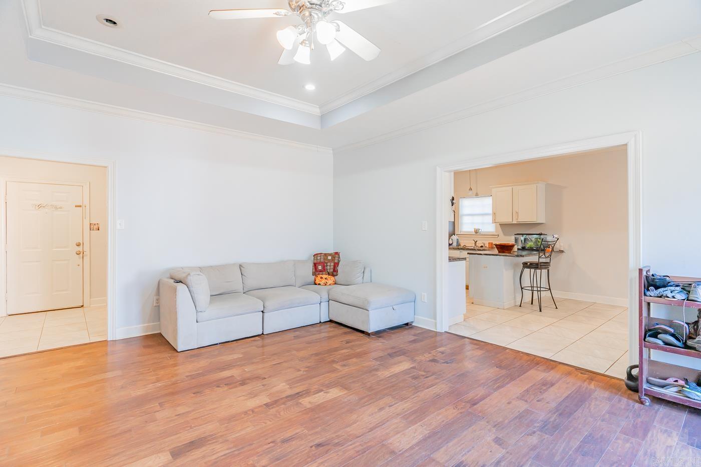 18 Sweetbriar Ln Lane