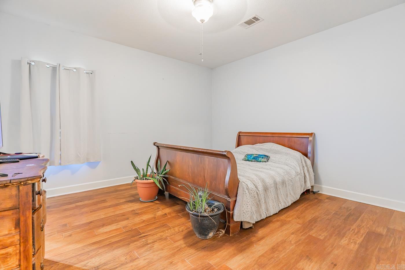 18 Sweetbriar Ln Lane