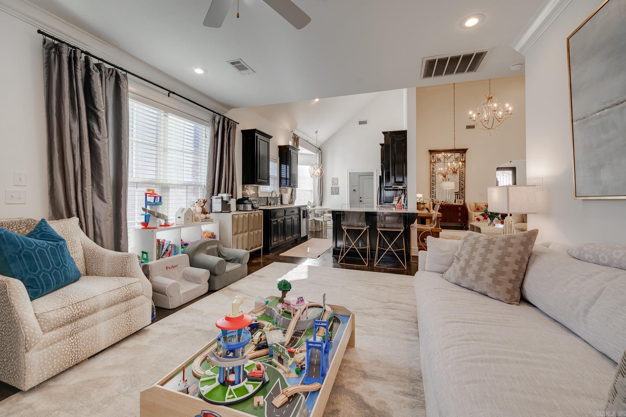 1236 Turnberry Drive