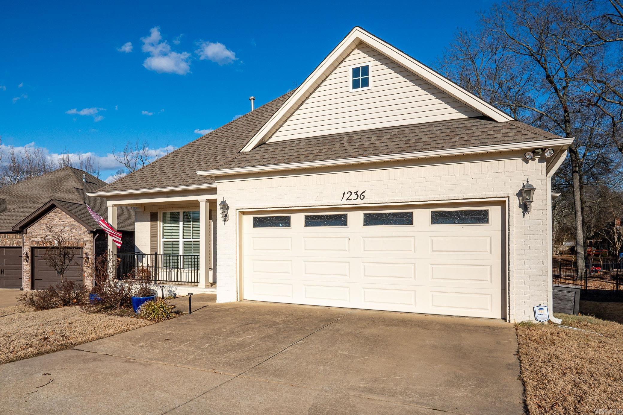 1236 Turnberry Drive