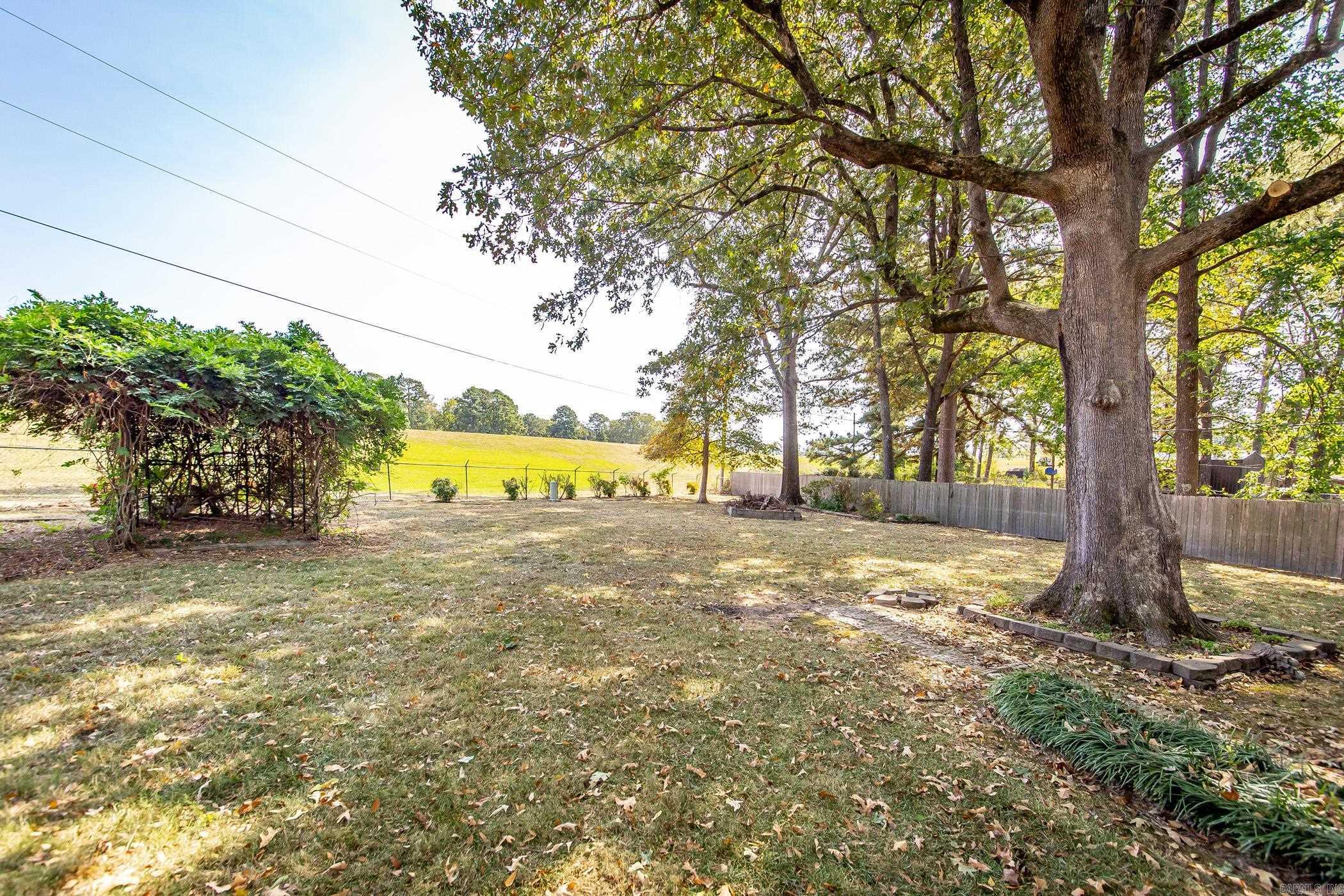 1414 Woodland Drive