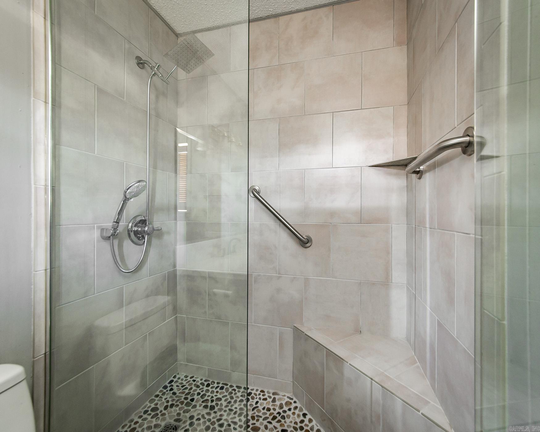 1414 Woodland Drive