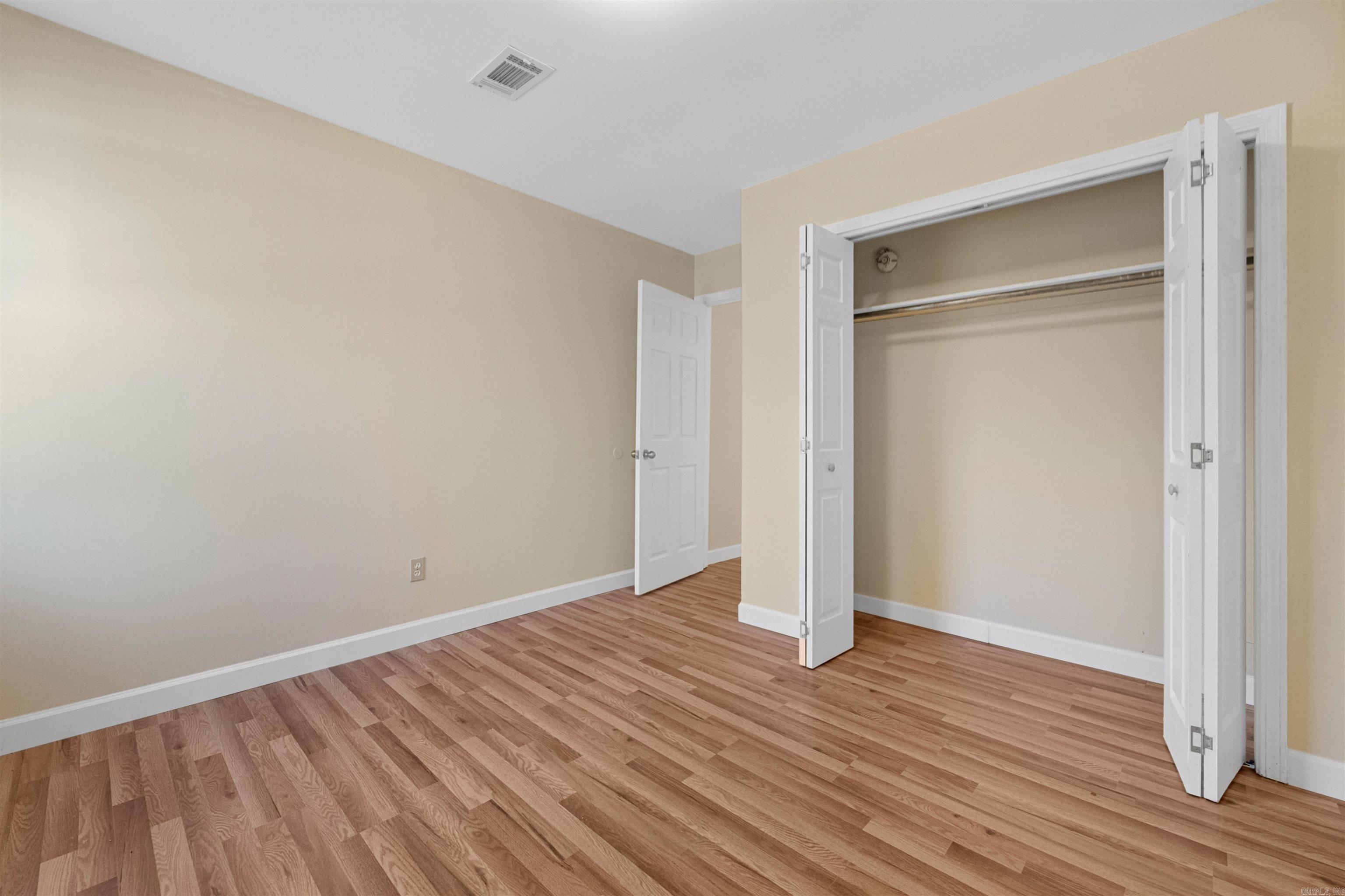 41 Oak Forest Drive