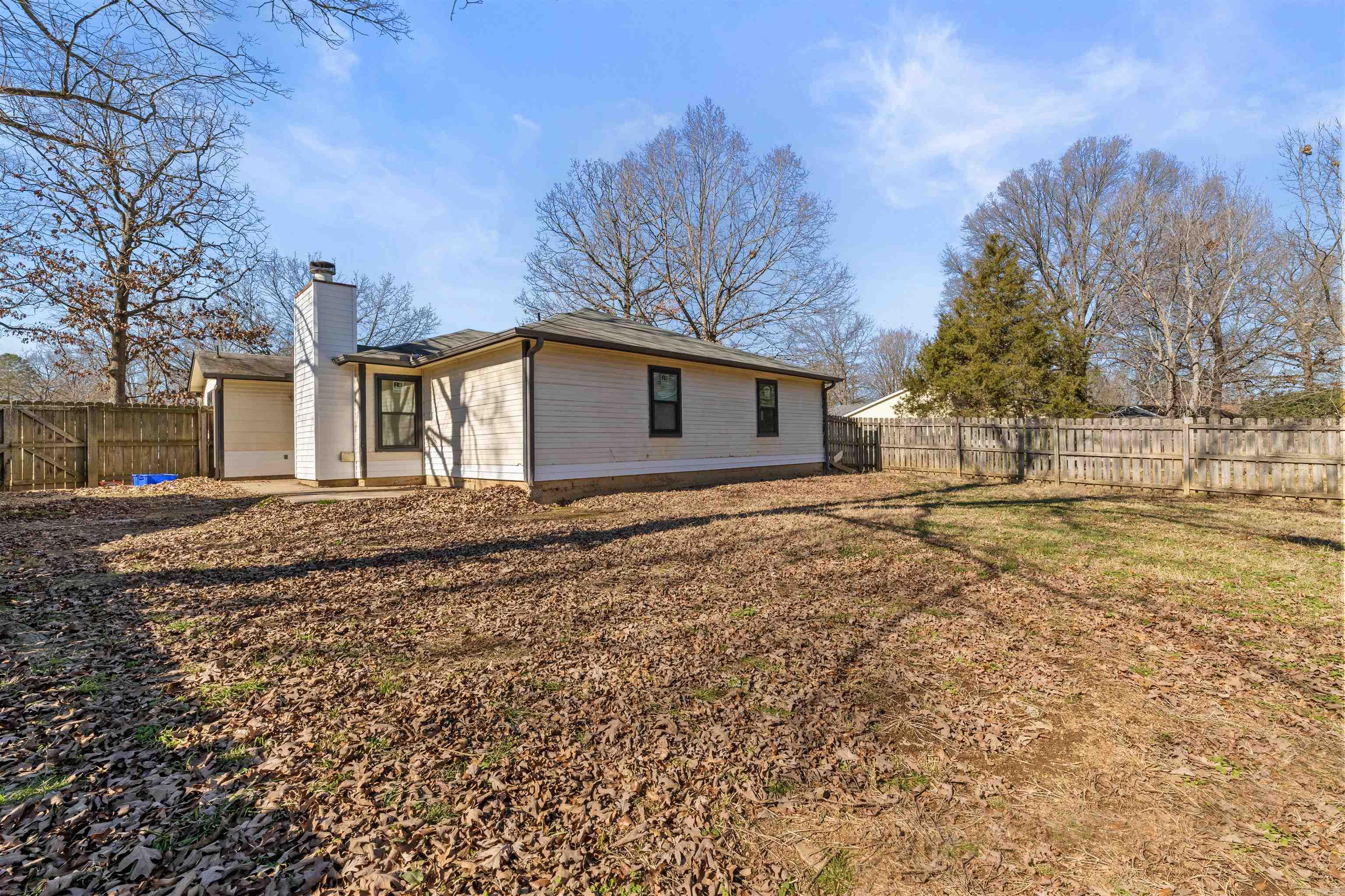 41 Oak Forest Drive