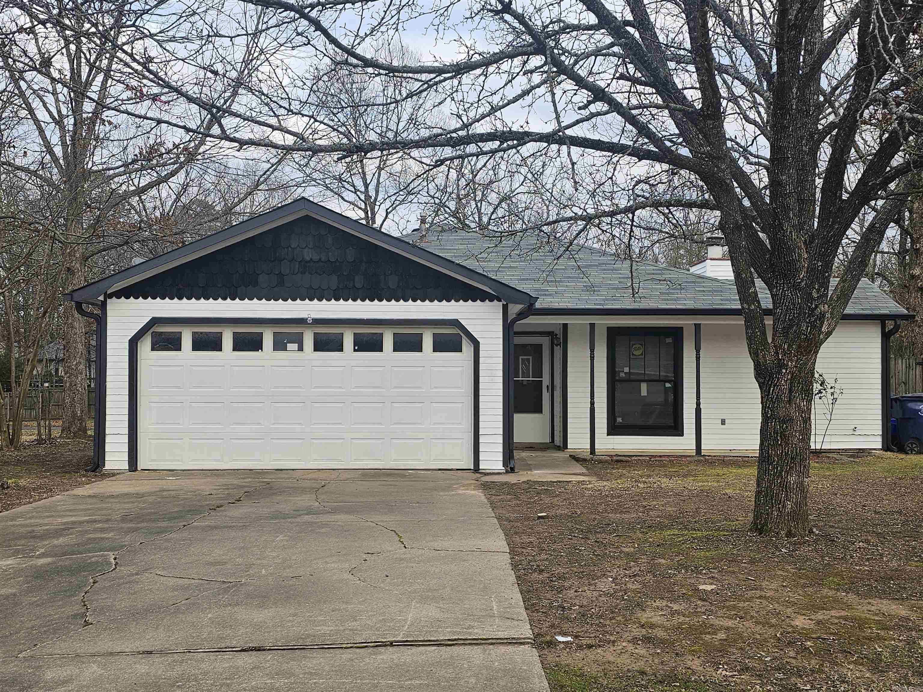 41 Oak Forest Drive