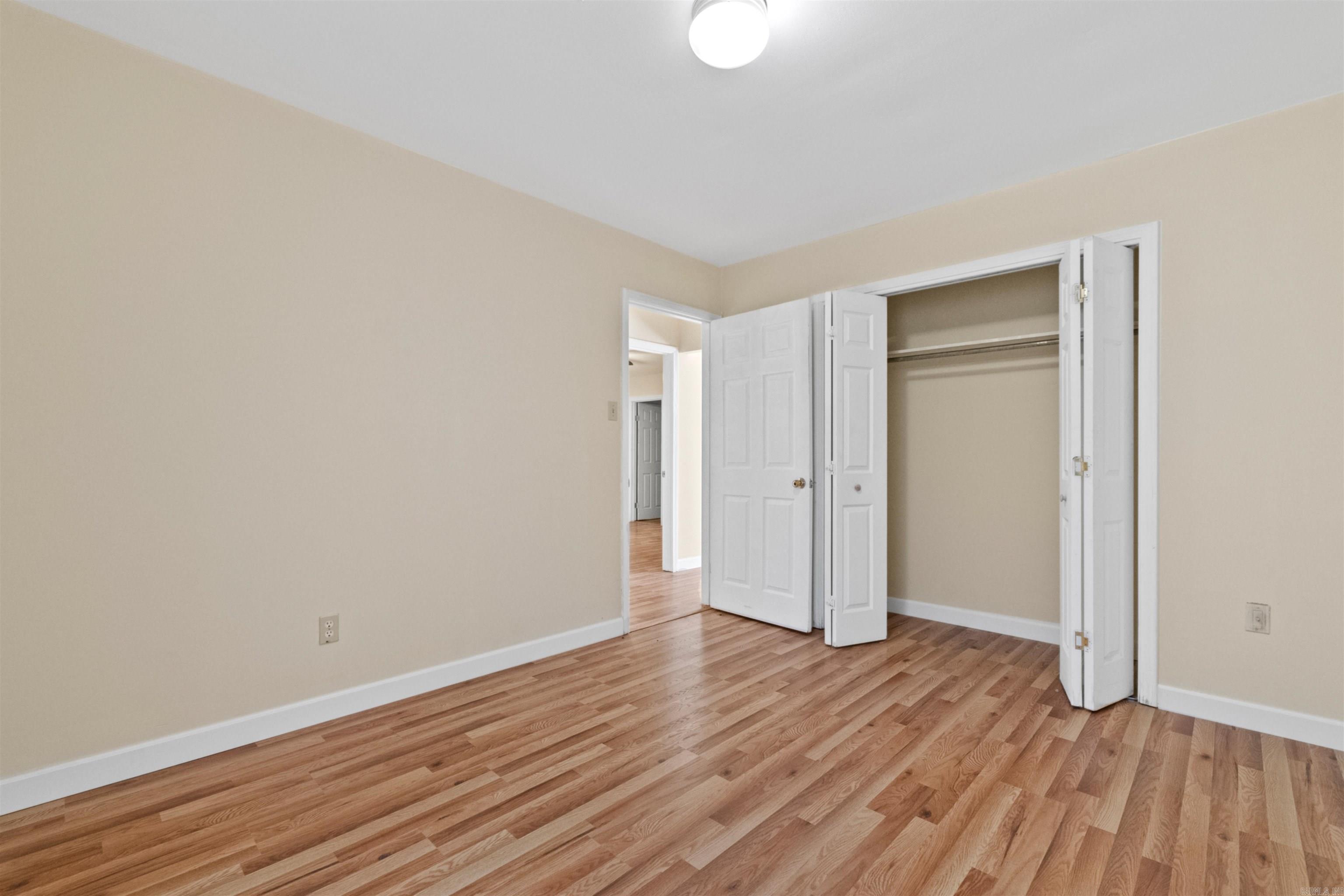 41 Oak Forest Drive