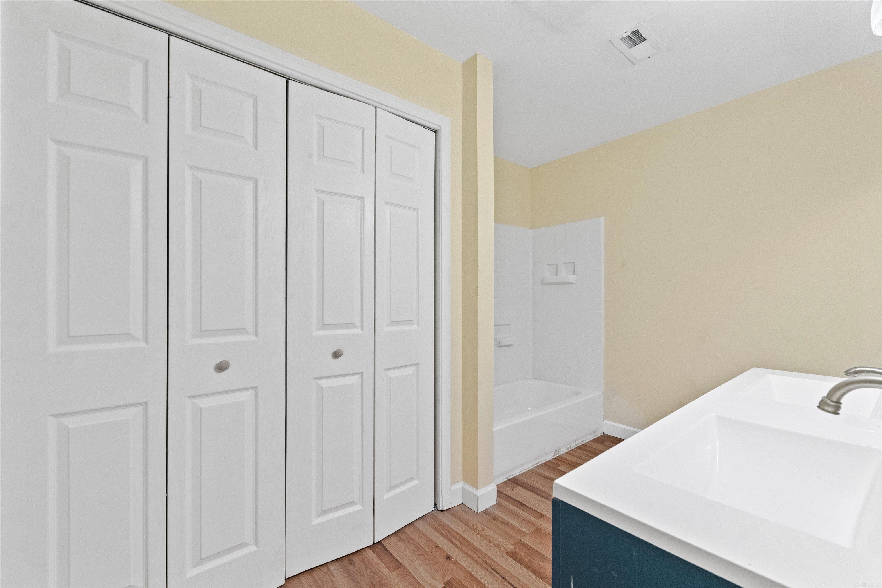 41 Oak Forest Drive