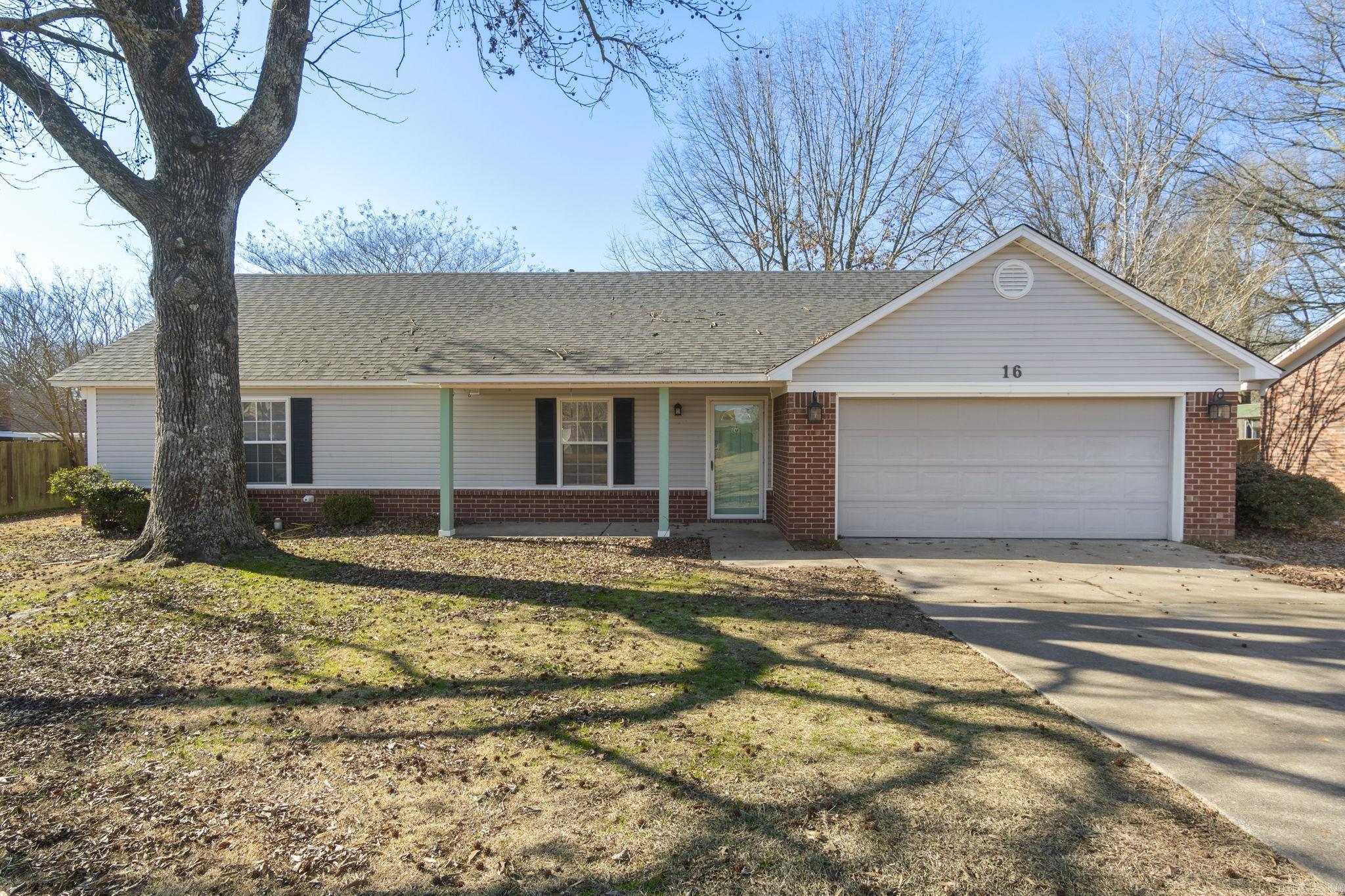 16 Mary Ann Circle