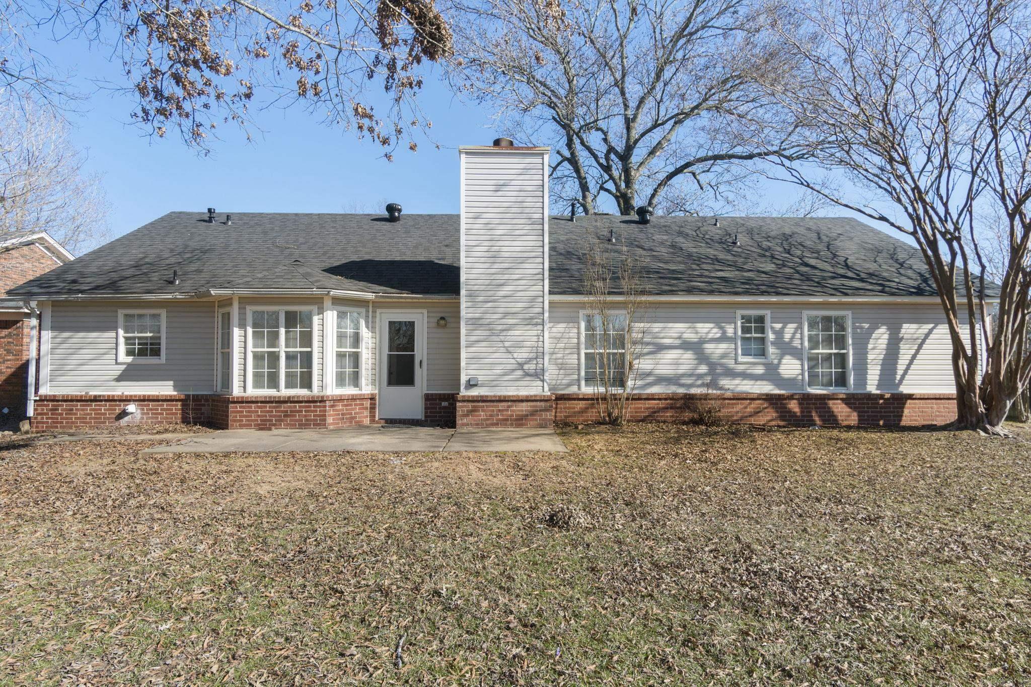 16 Mary Ann Circle