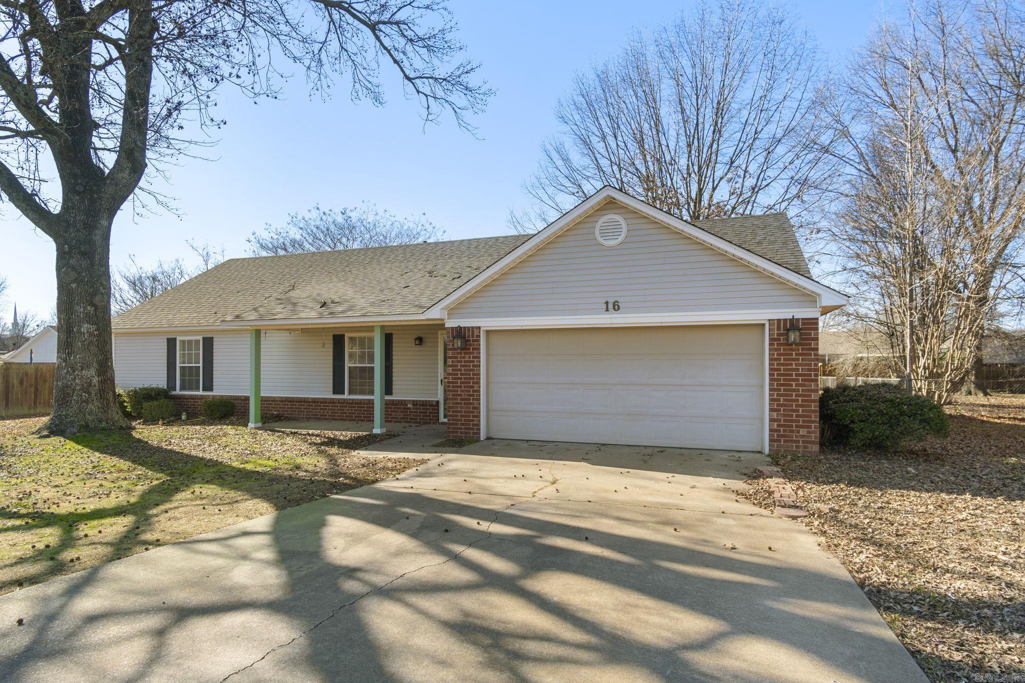 16 Mary Ann Circle