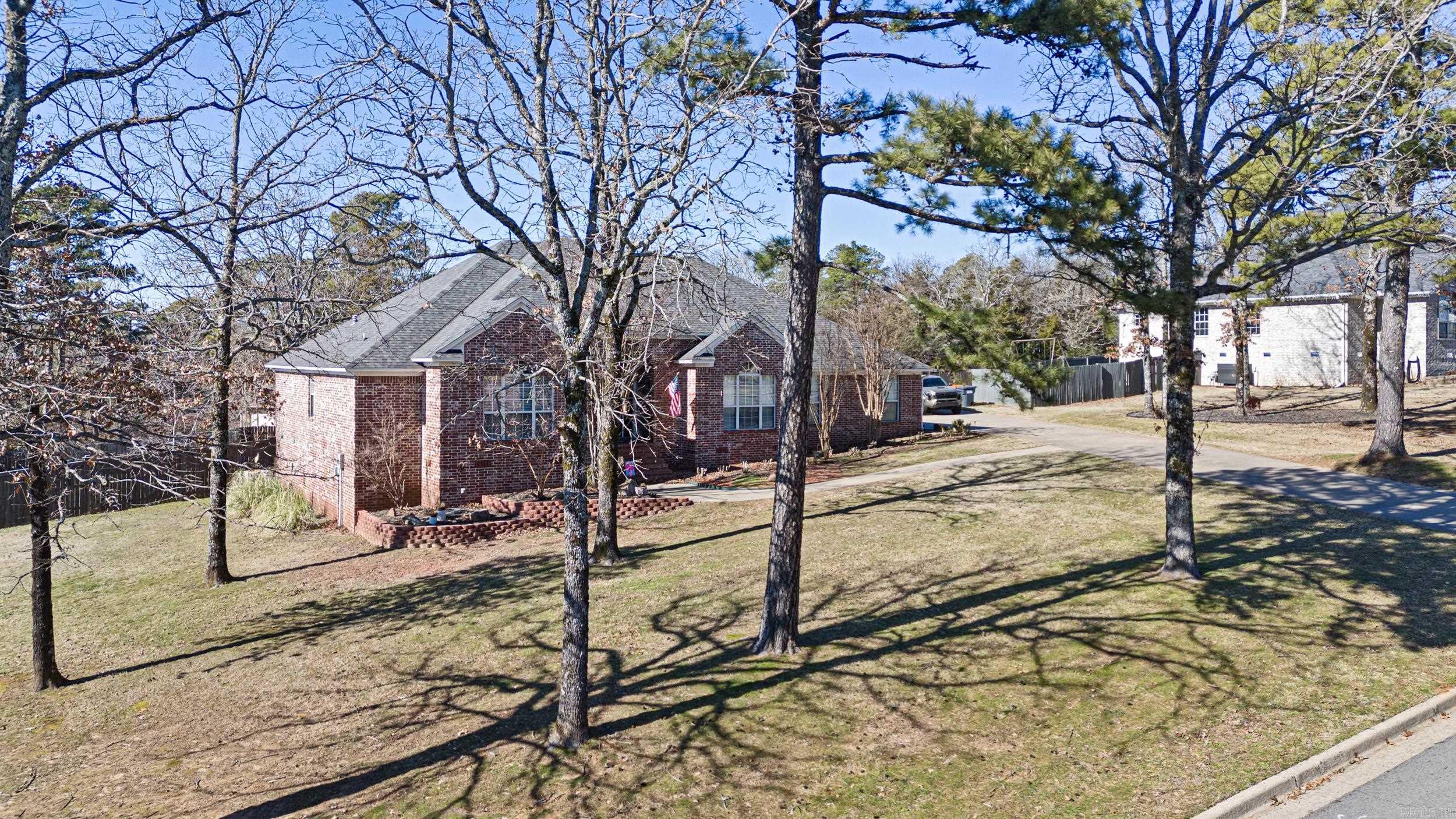 707 Castlegate Loop