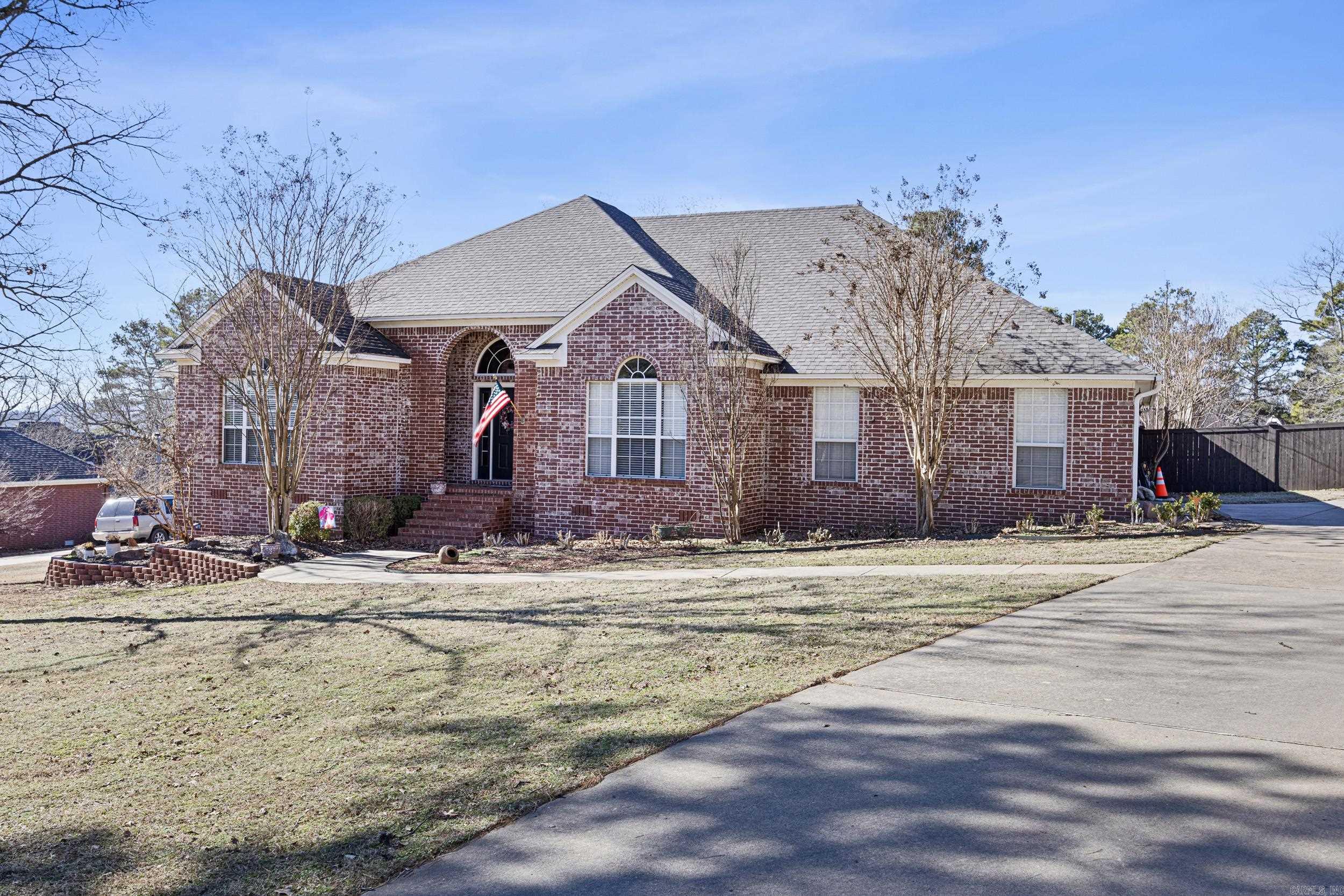 707 Castlegate Loop