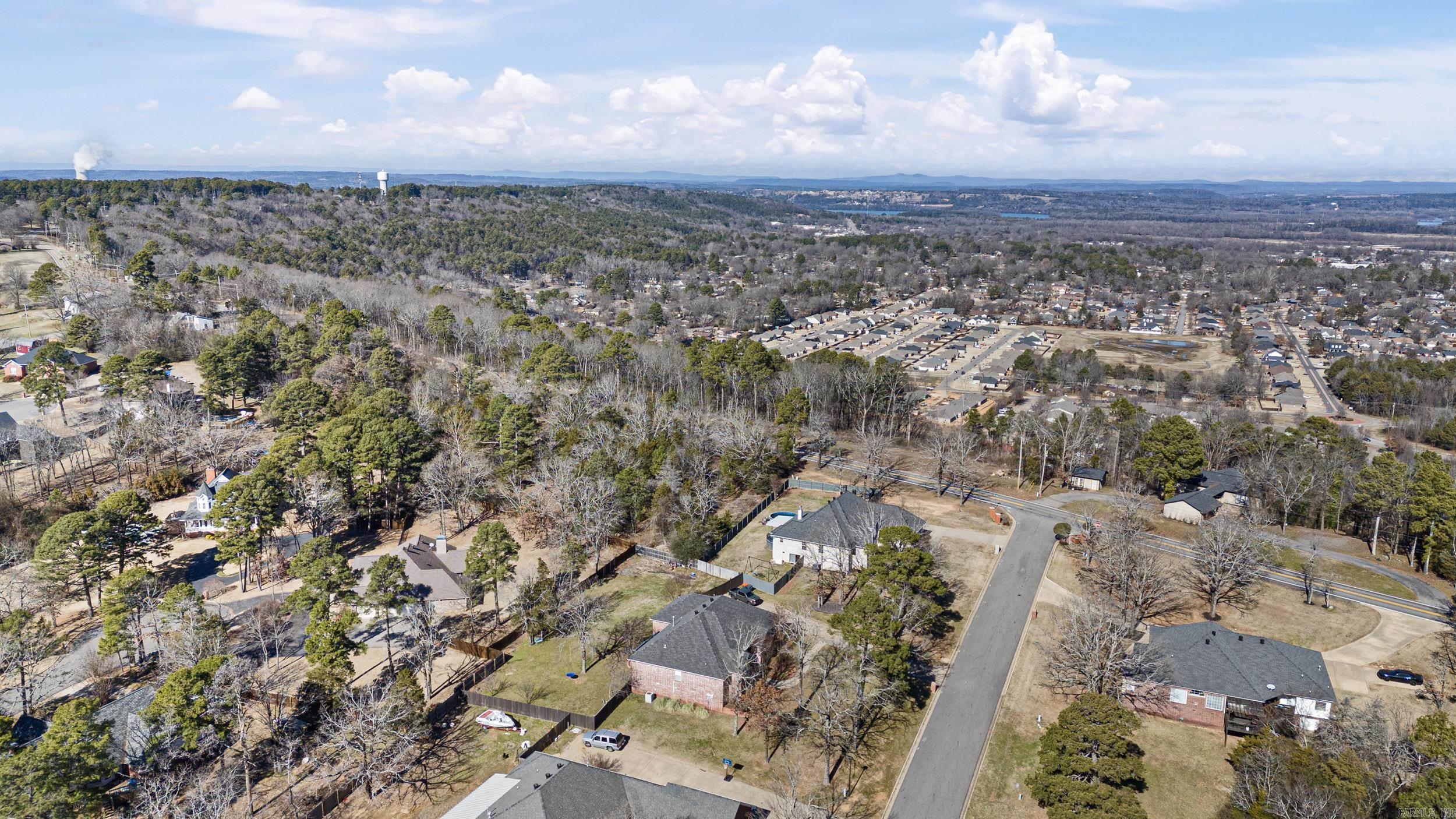 707 Castlegate Loop