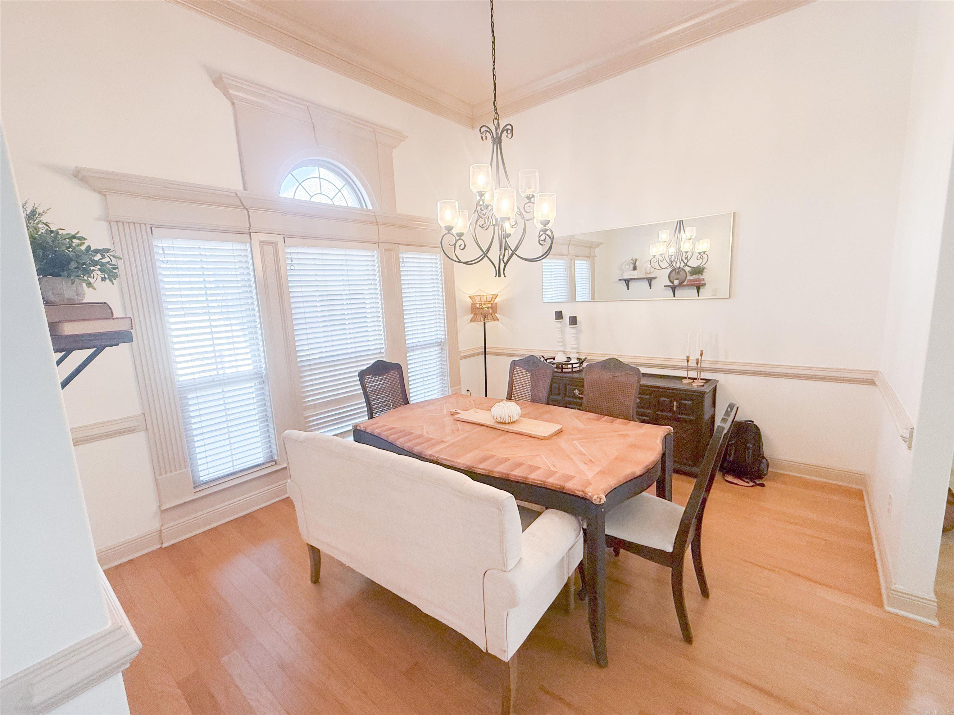 305 Greystone Boulevard