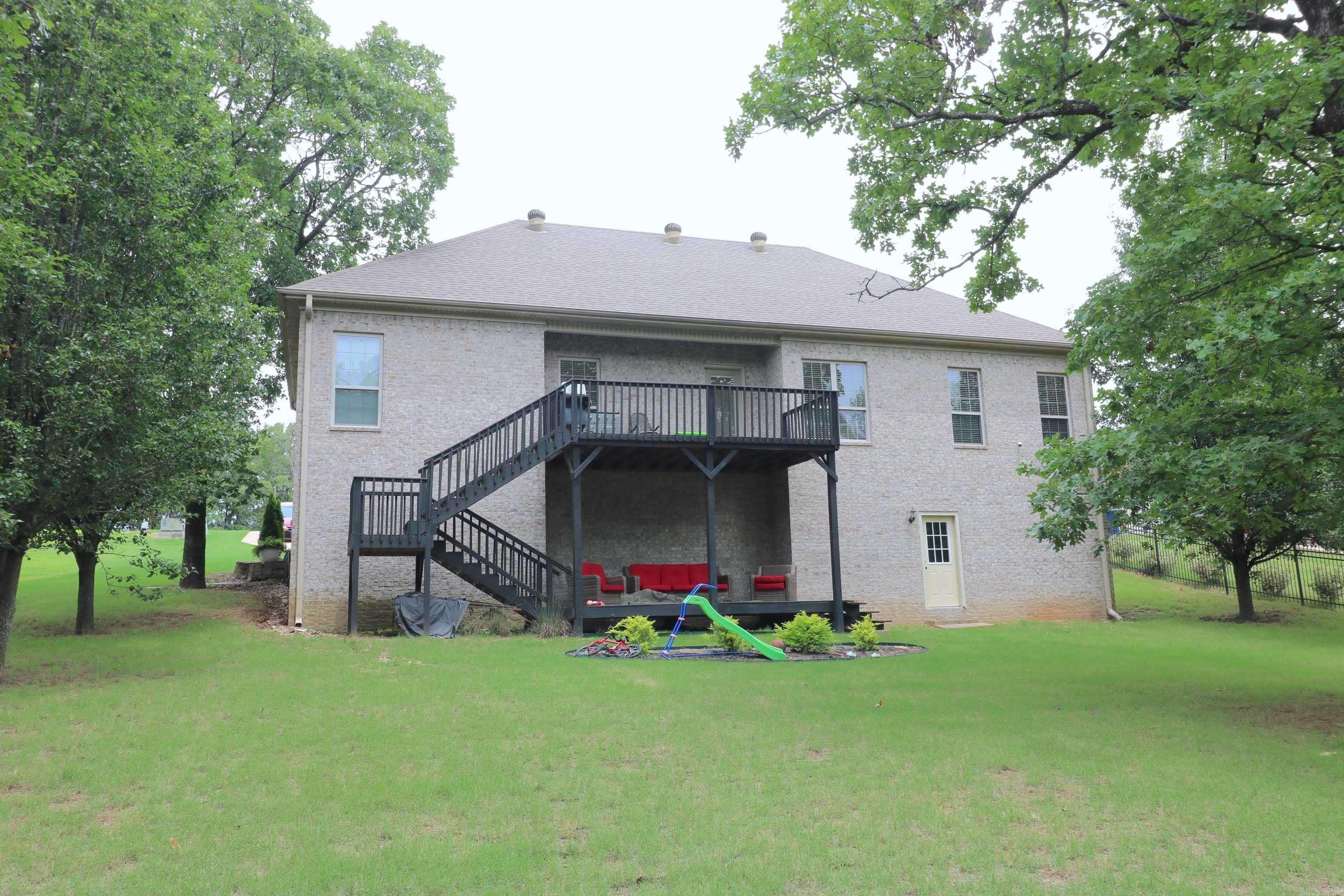 305 Greystone Boulevard
