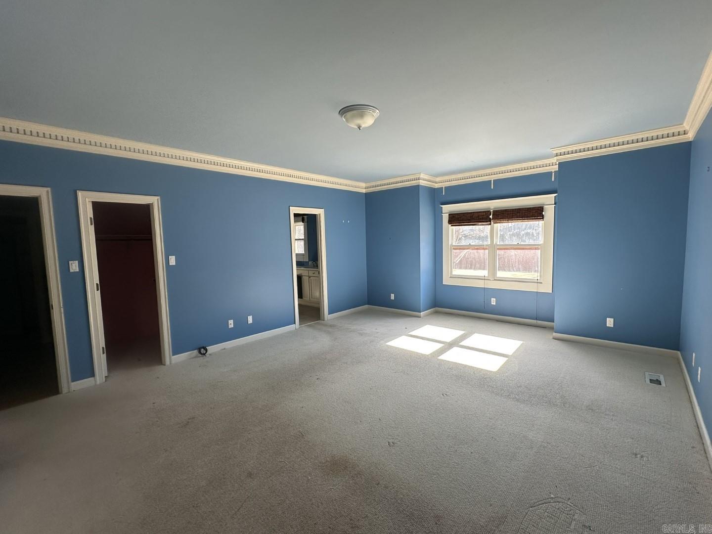 2111 Hinson Rd 6