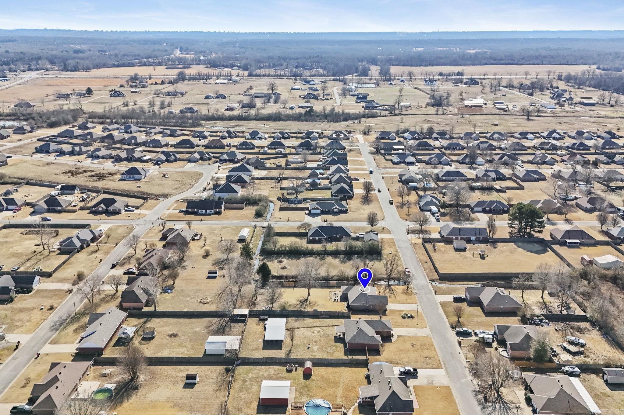 11 Hummingbird Drive