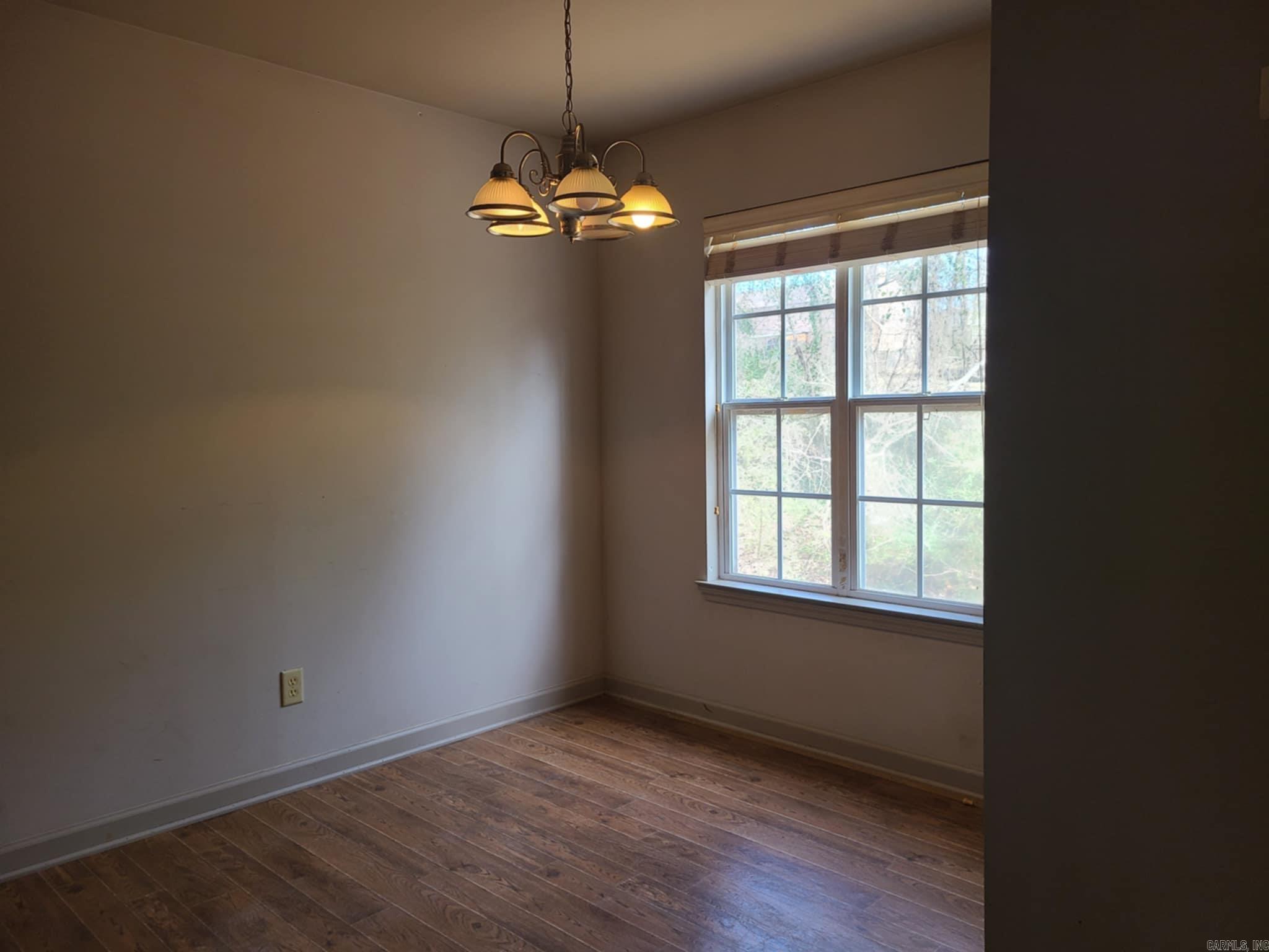 3001 Stephanie Dr