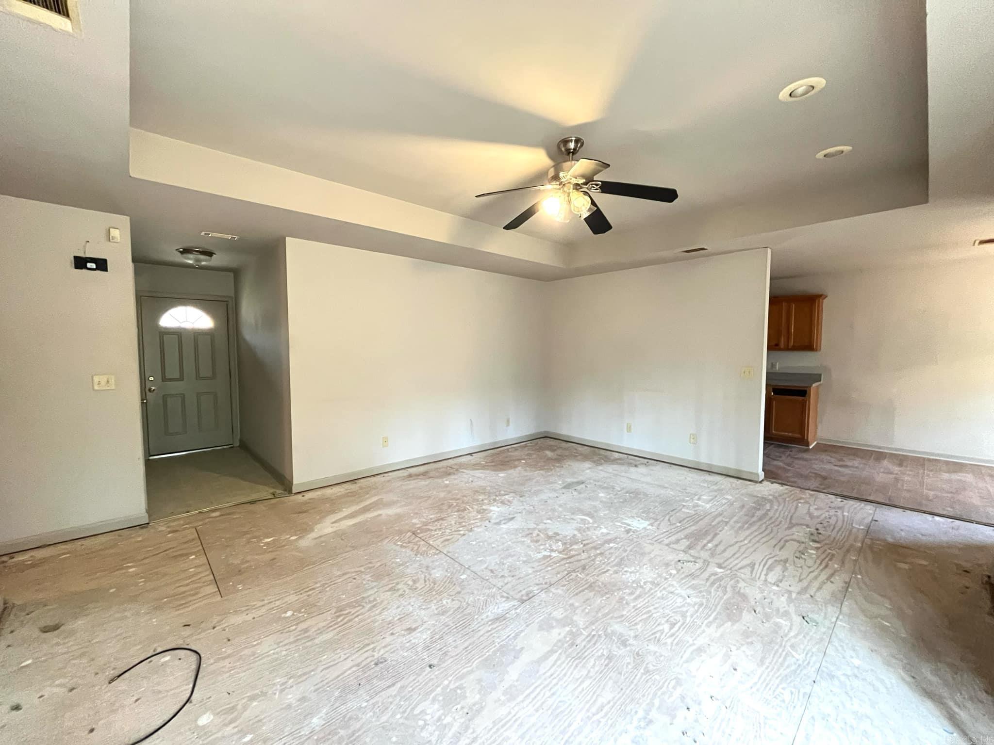 3001 Stephanie Dr
