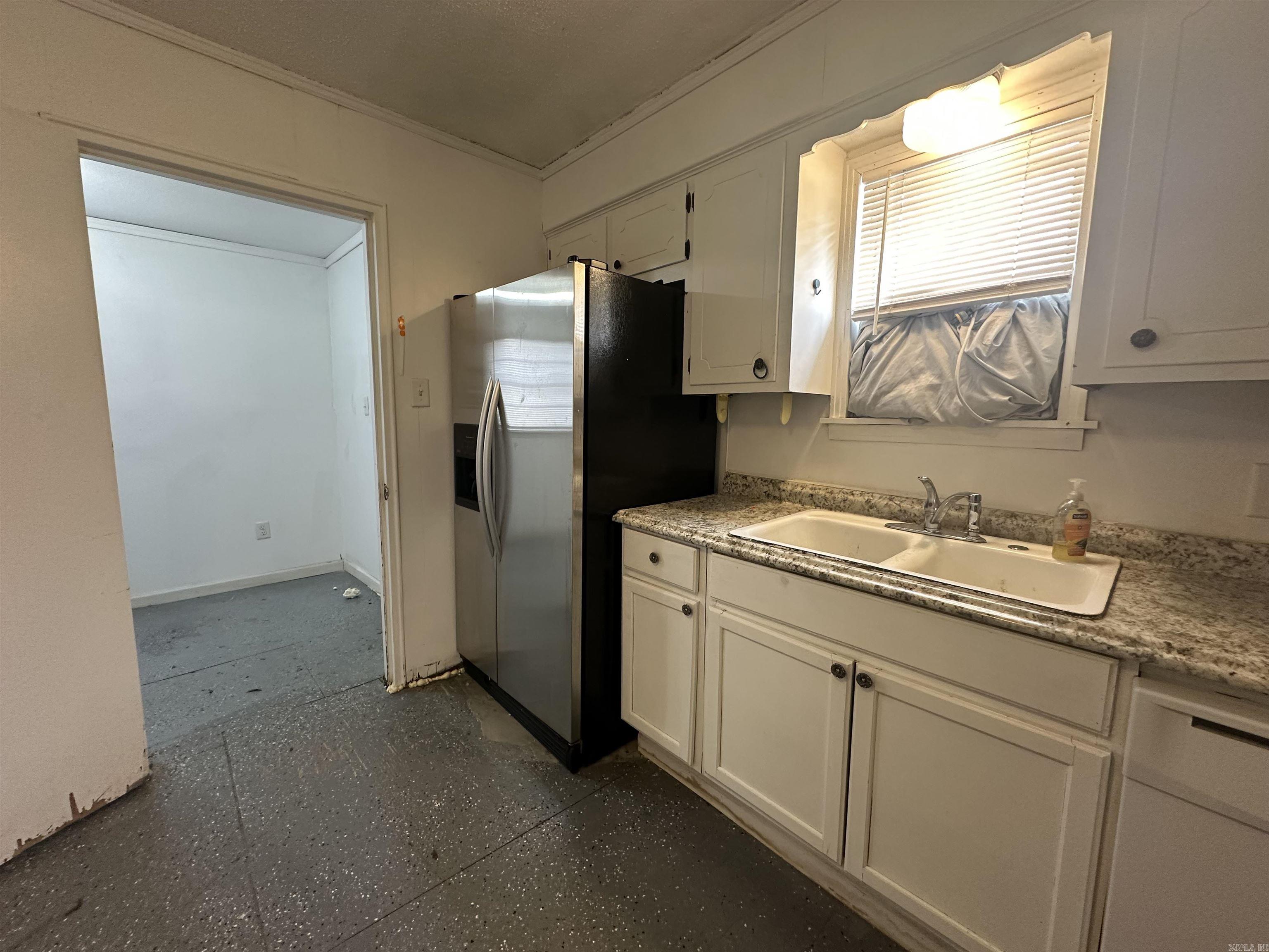 1511 W 37th Street
