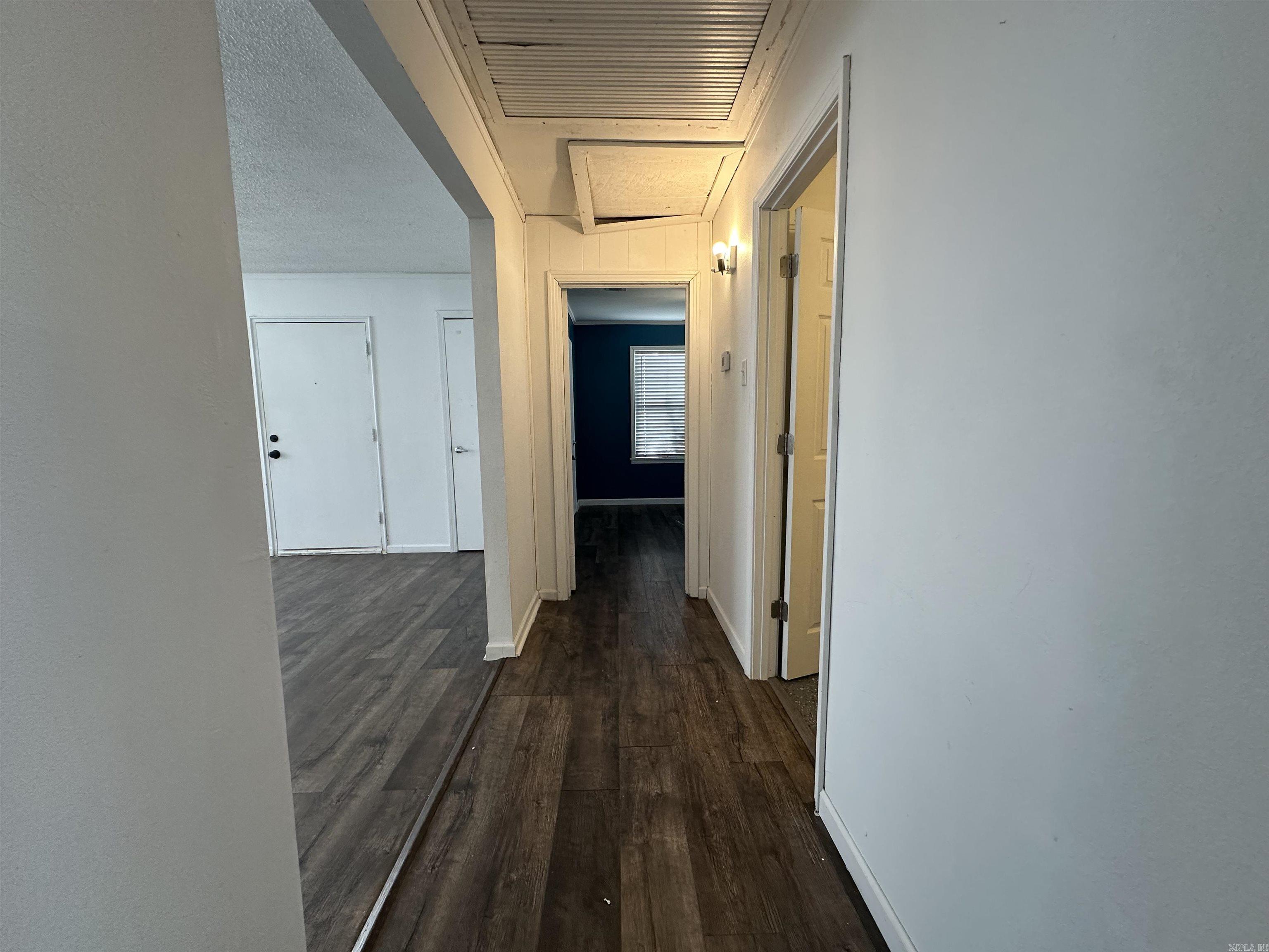 1511 W 37th Street