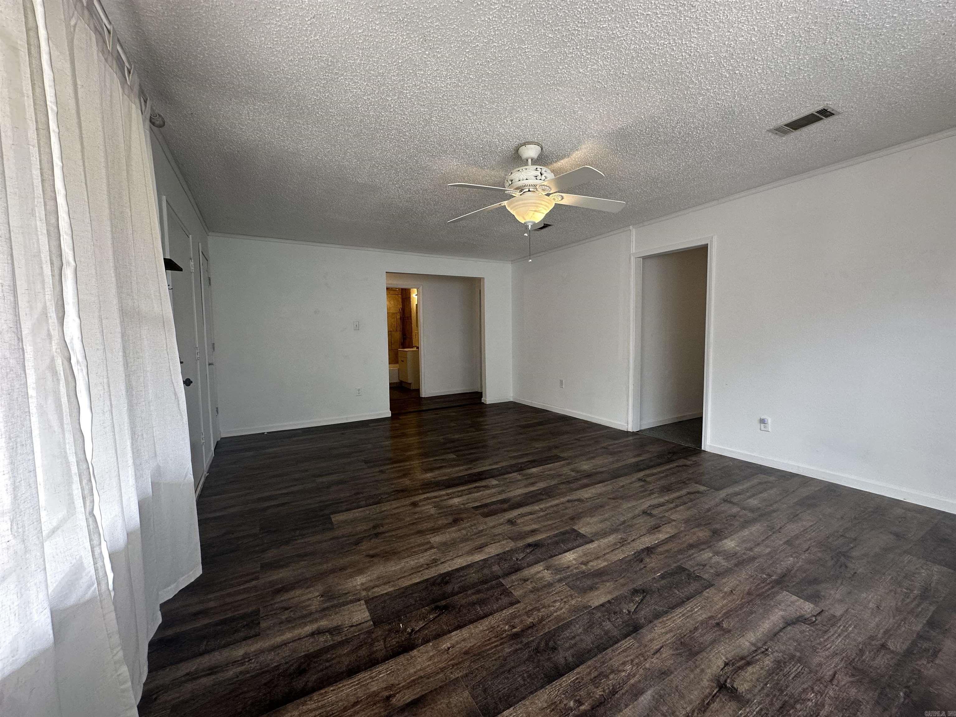 1511 W 37th Street