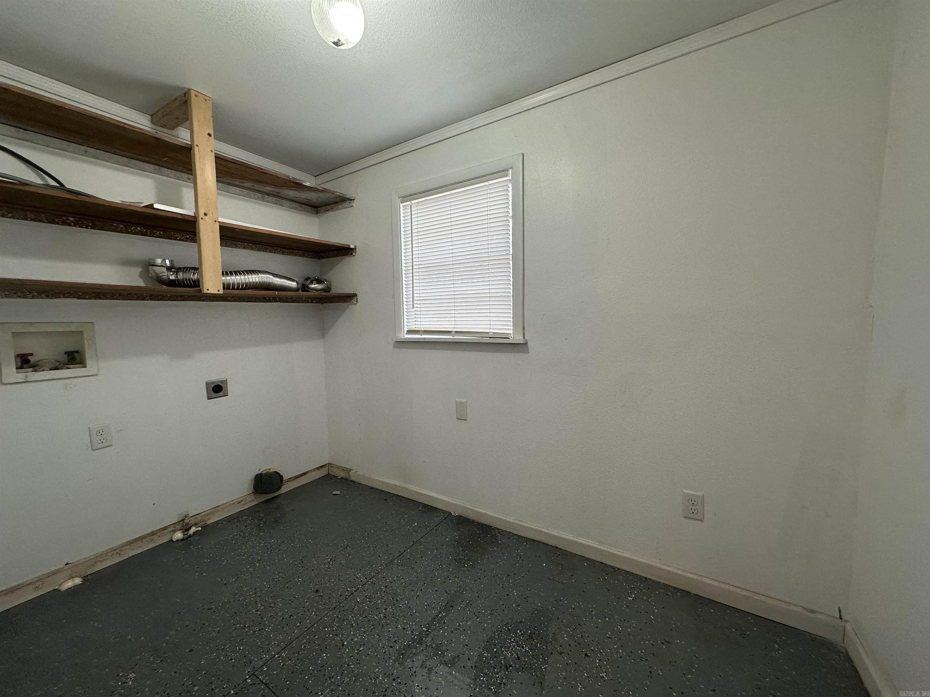 1511 W 37th Street