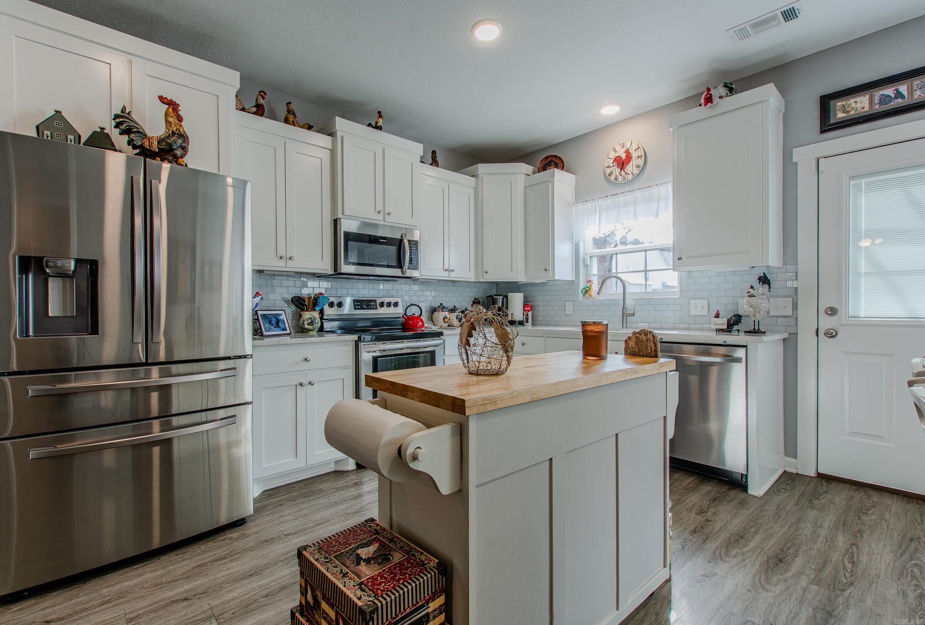 305 Kings Ranch Drive