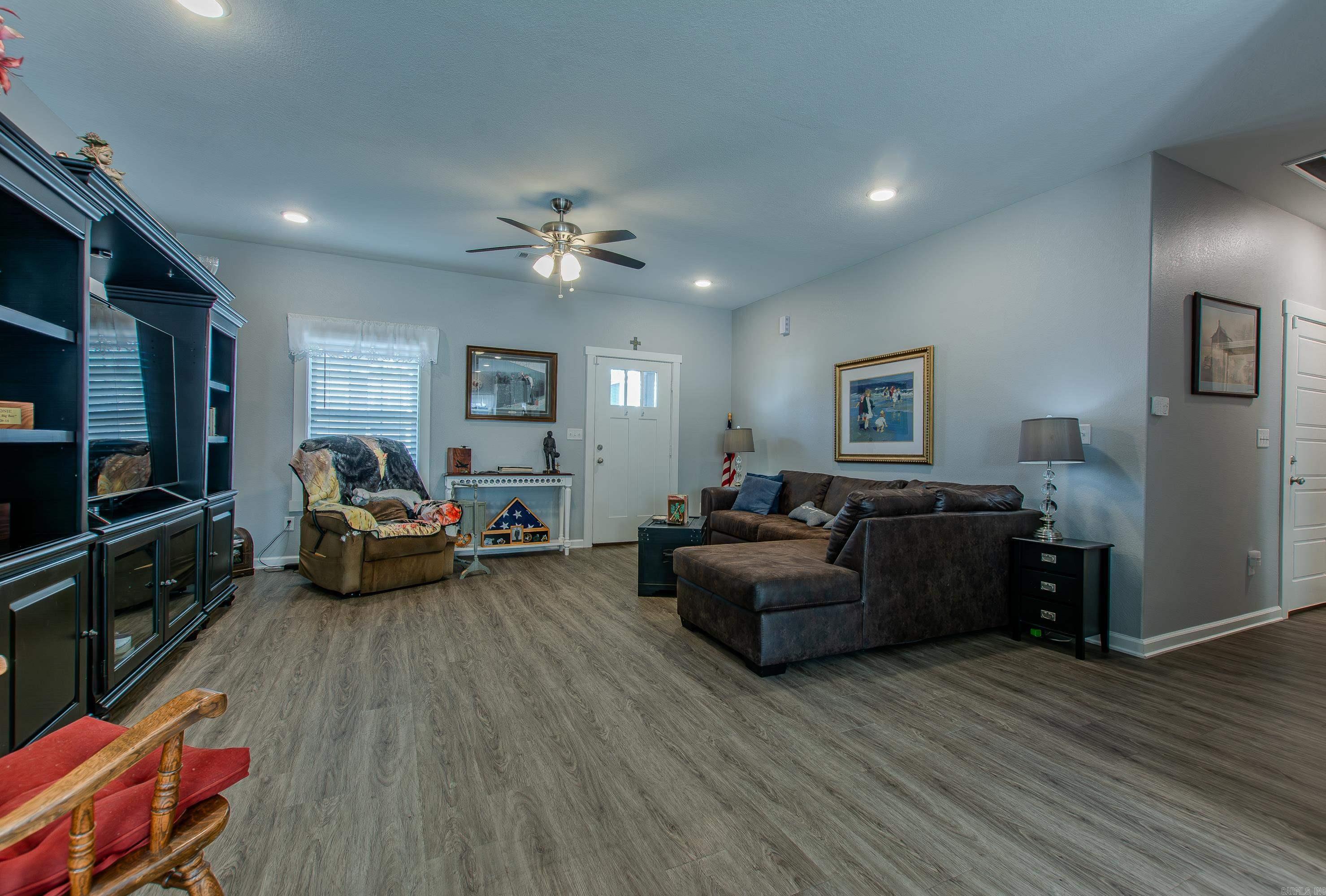 305 Kings Ranch Drive