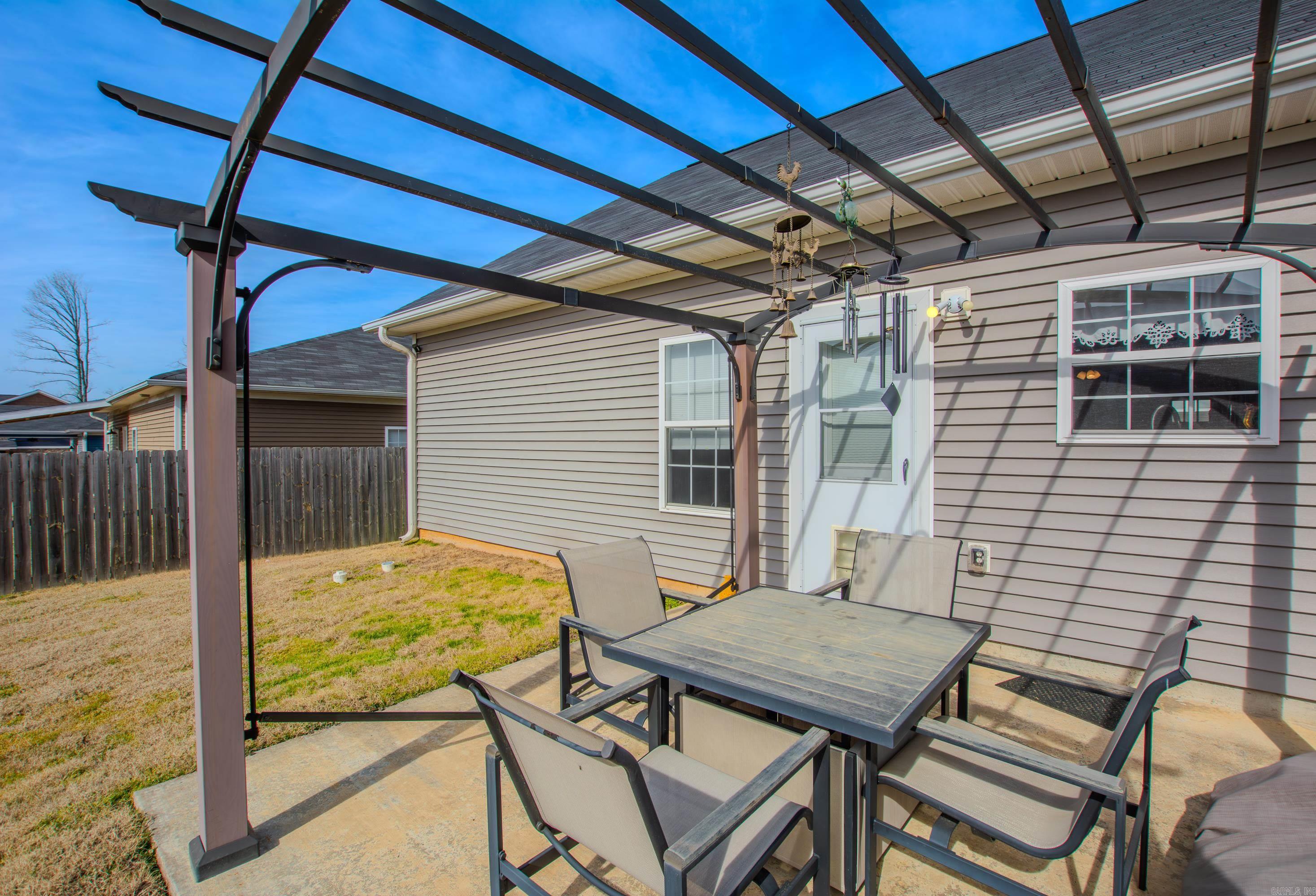 305 Kings Ranch Drive