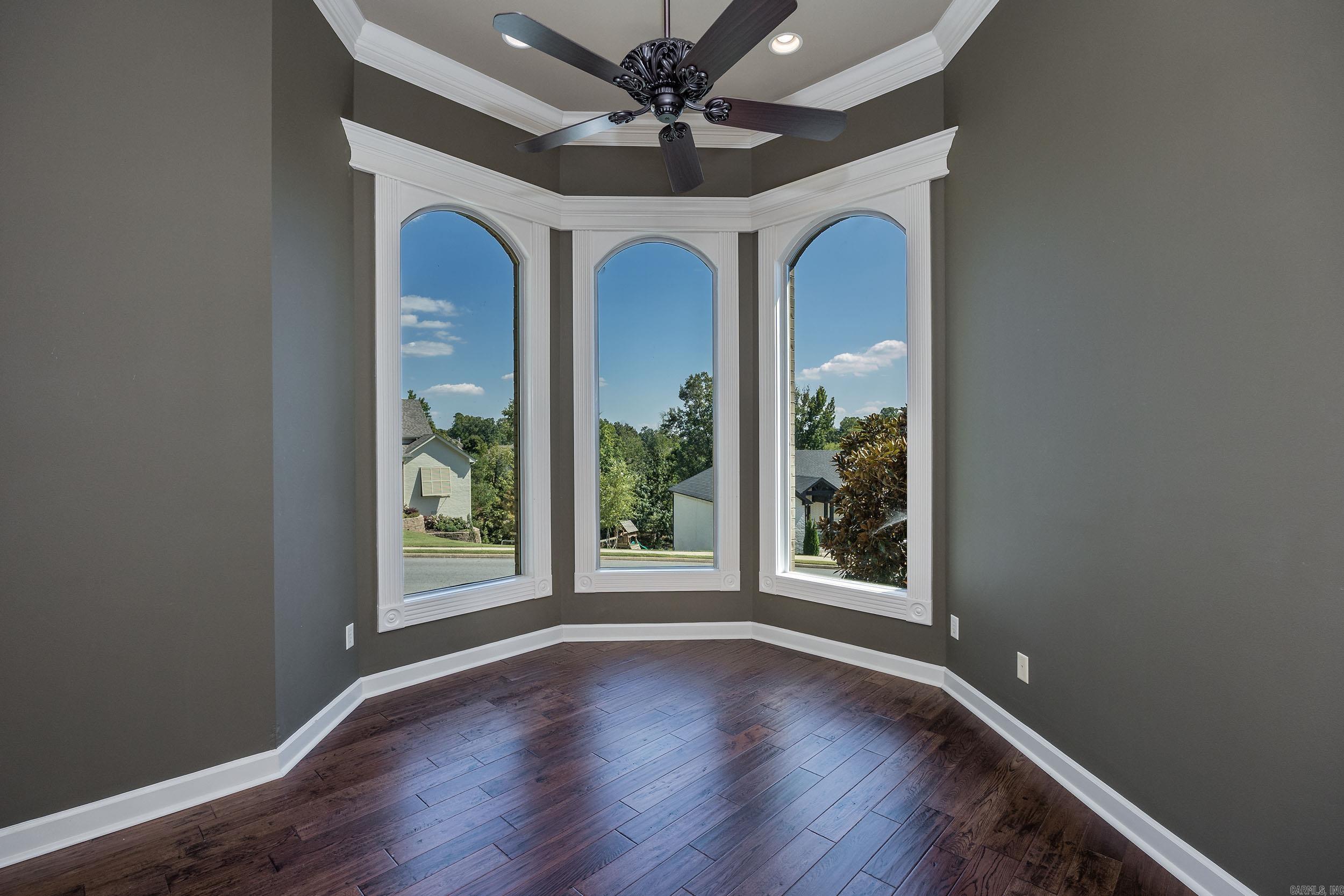 126 Oneida Way