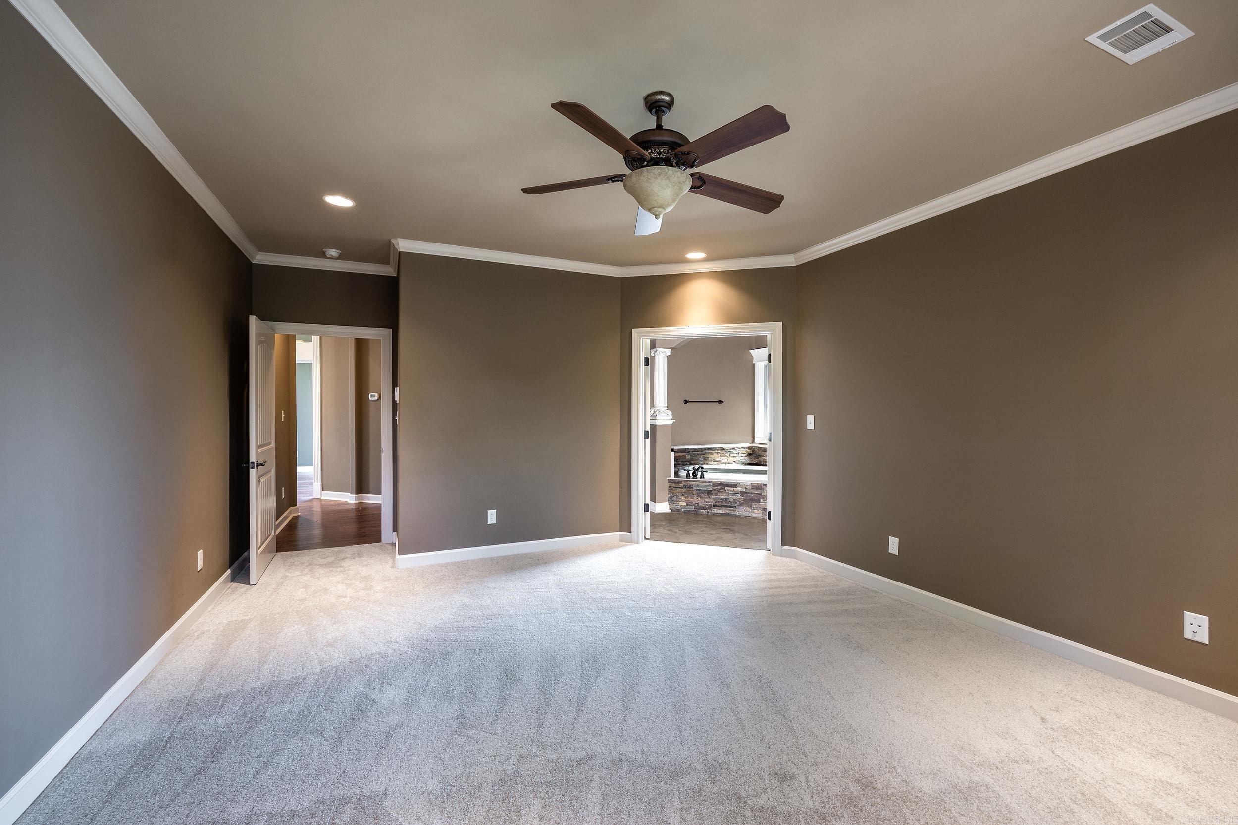 126 Oneida Way