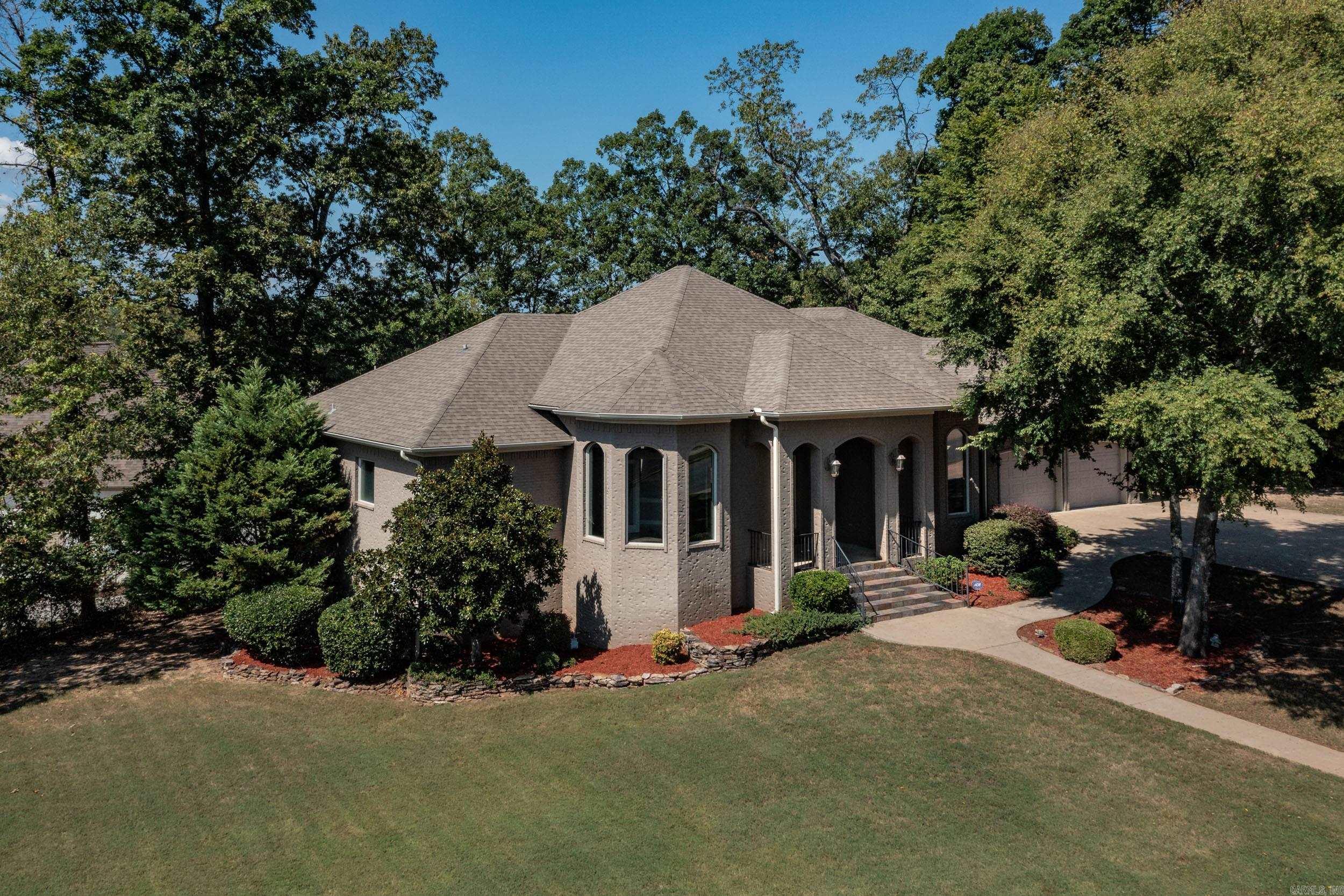 126 Oneida Way