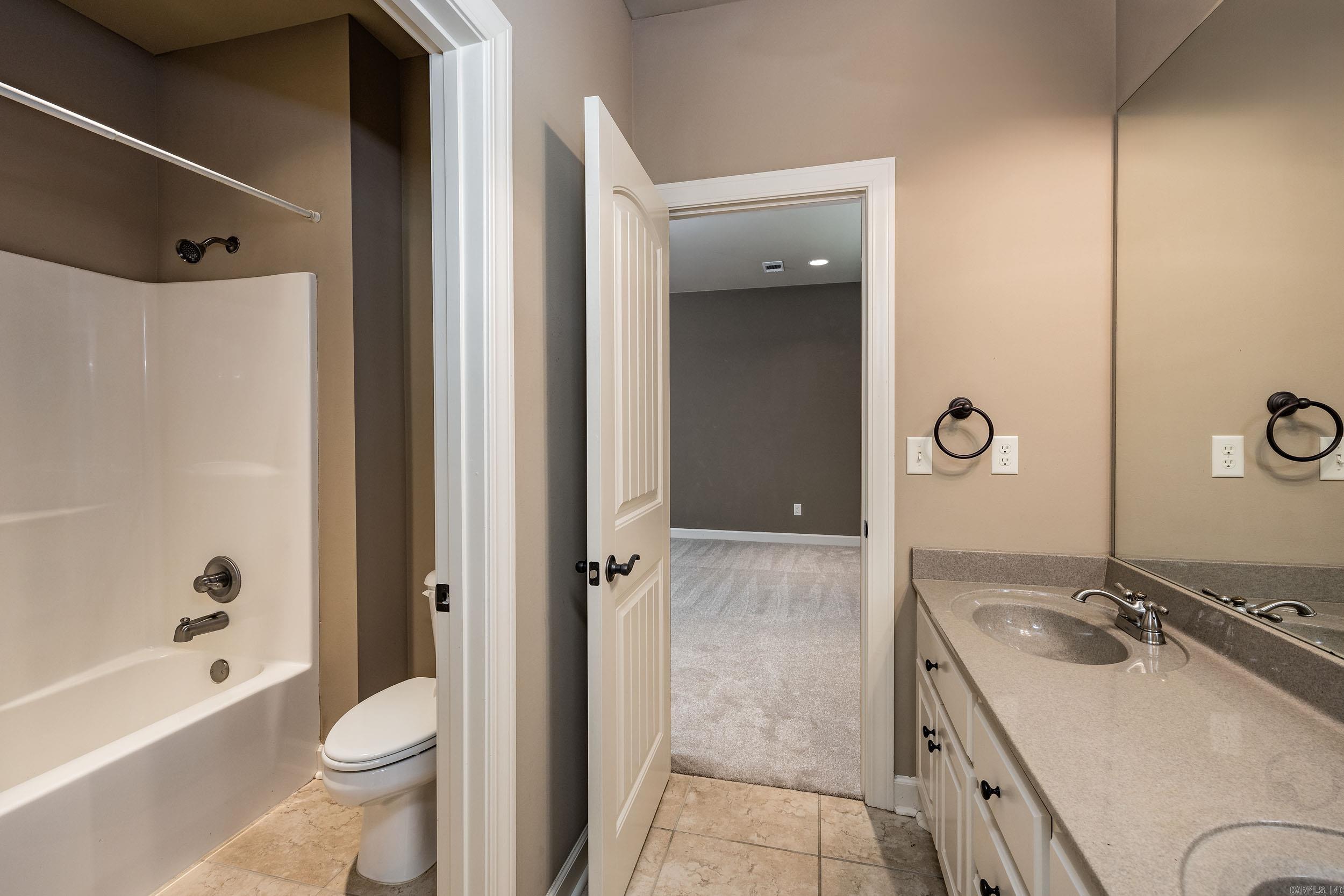 126 Oneida Way