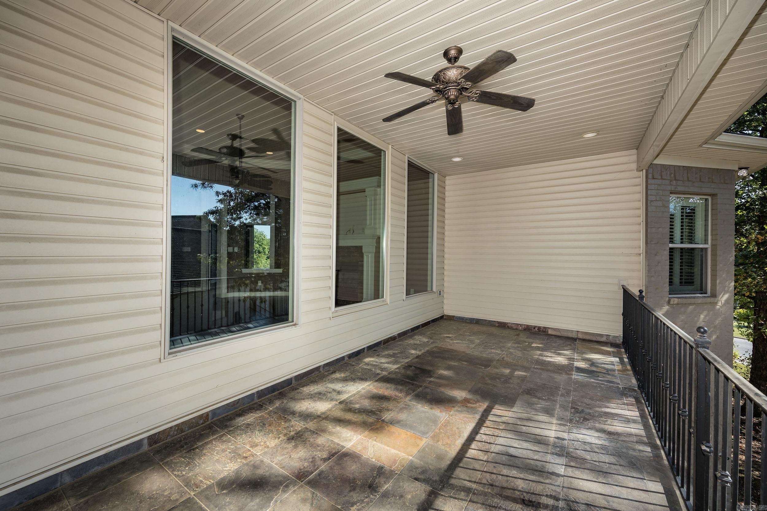 126 Oneida Way