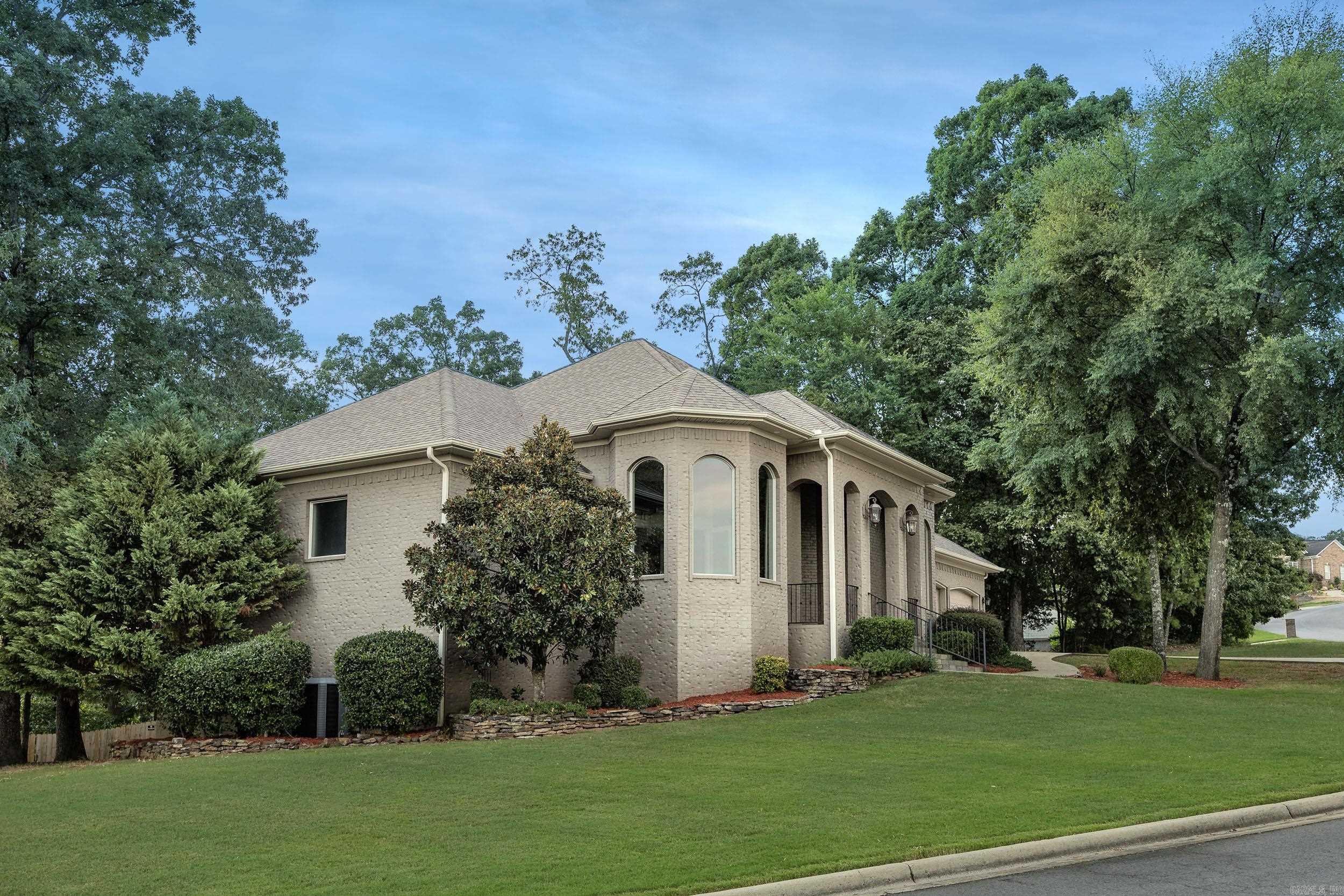 126 Oneida Way